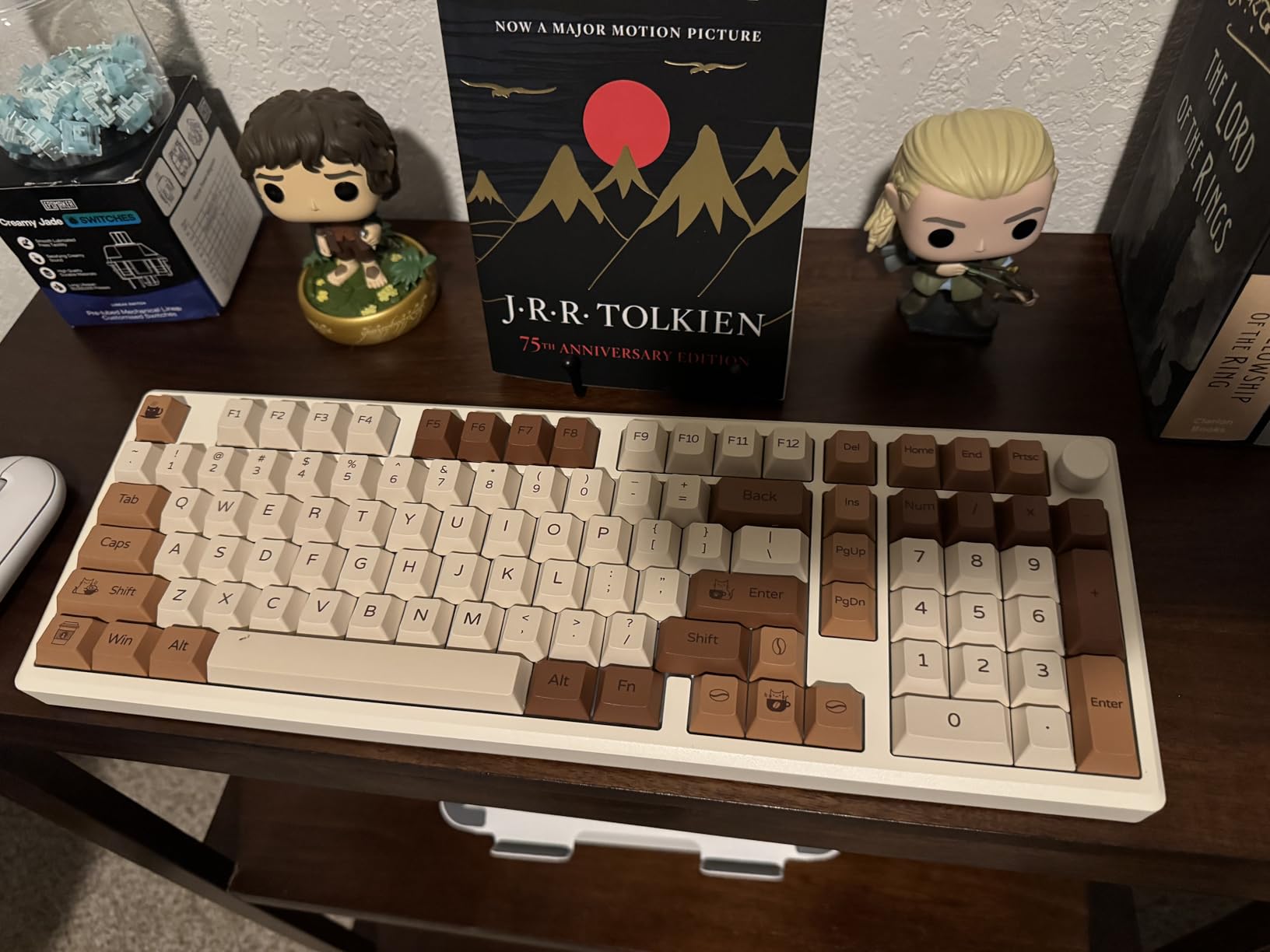 YUNZII Spring Tea Dye Sub PBT Keycaps,145 Full Keys Dye Sublimation PBT Custom Keycap Set with Key Puller for Cherry Gateron MX Switches Mechanical Gaming Keyboard (Cherry Profile, Spring Tea) customer photo 2