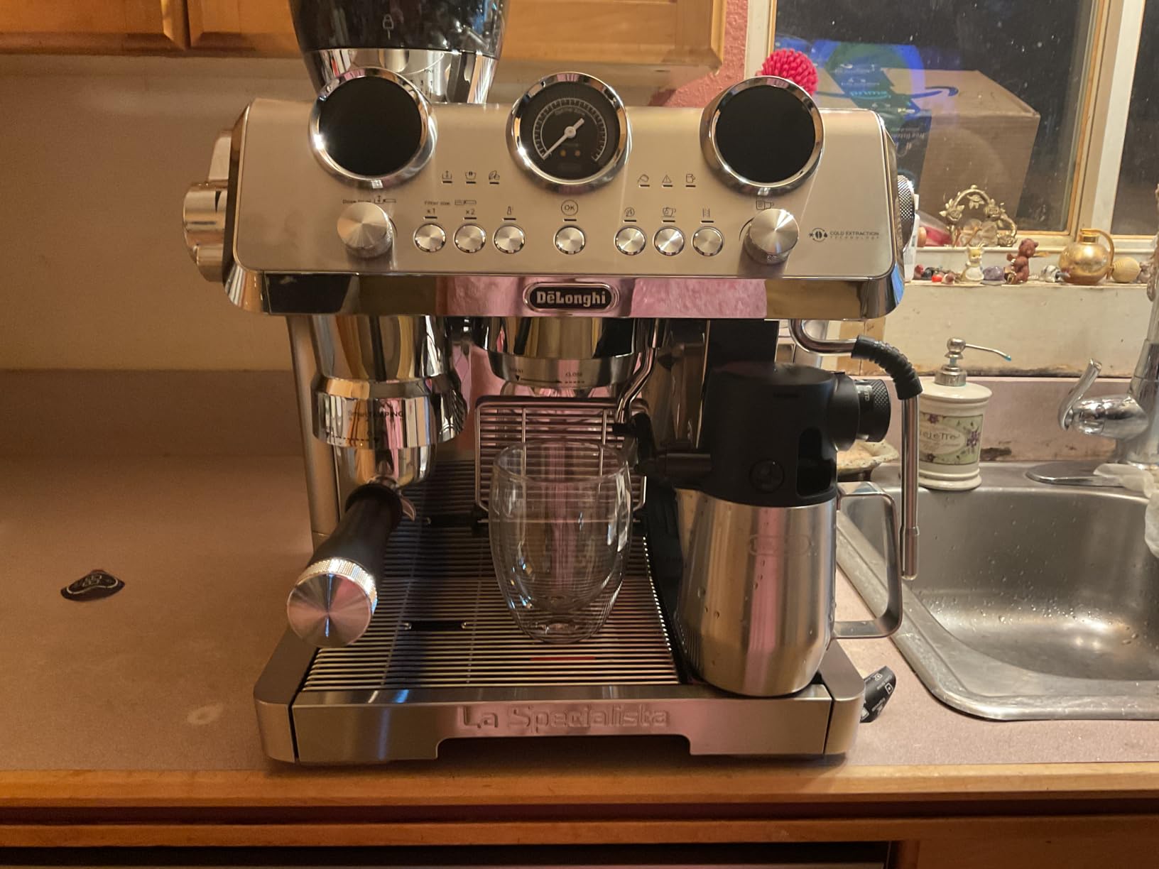 De'Longhi La Specialista Arte Evo Espresso Machine - Compact Cold Brew Coffee Maker with Grinder, Milk Steam Wand/Frother & Tamping Tools customer photo 1