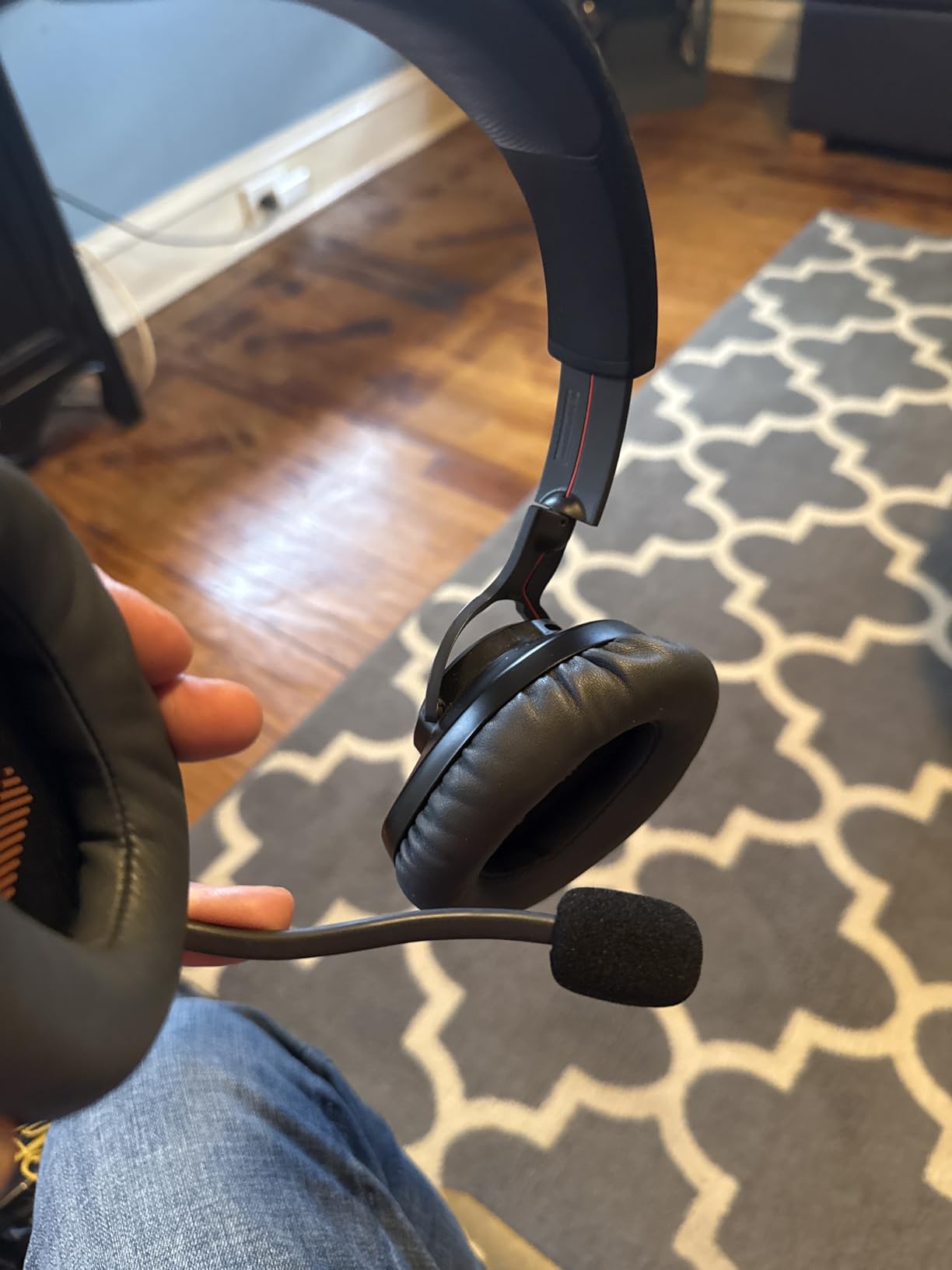 Headset Microphone Covers Foam, Lapel Headset Microphone Windscreen Sponge Foam Microphone Windscreen Mini Foam Cover for Variety of Headset Microphone Noise Reduction (5pcs) customer photo 1