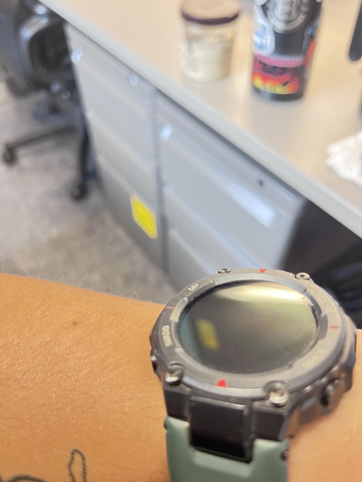 Amazfit Active Edge Smart Watch 46 mm, Rugged Fitness Watch, GPS, AI Health Coach, 16-Day Battery, 130+ Sports Modes, Activity Trackers and Smartwatches Android and iPhone Compatible, Lava Black customer photo 2