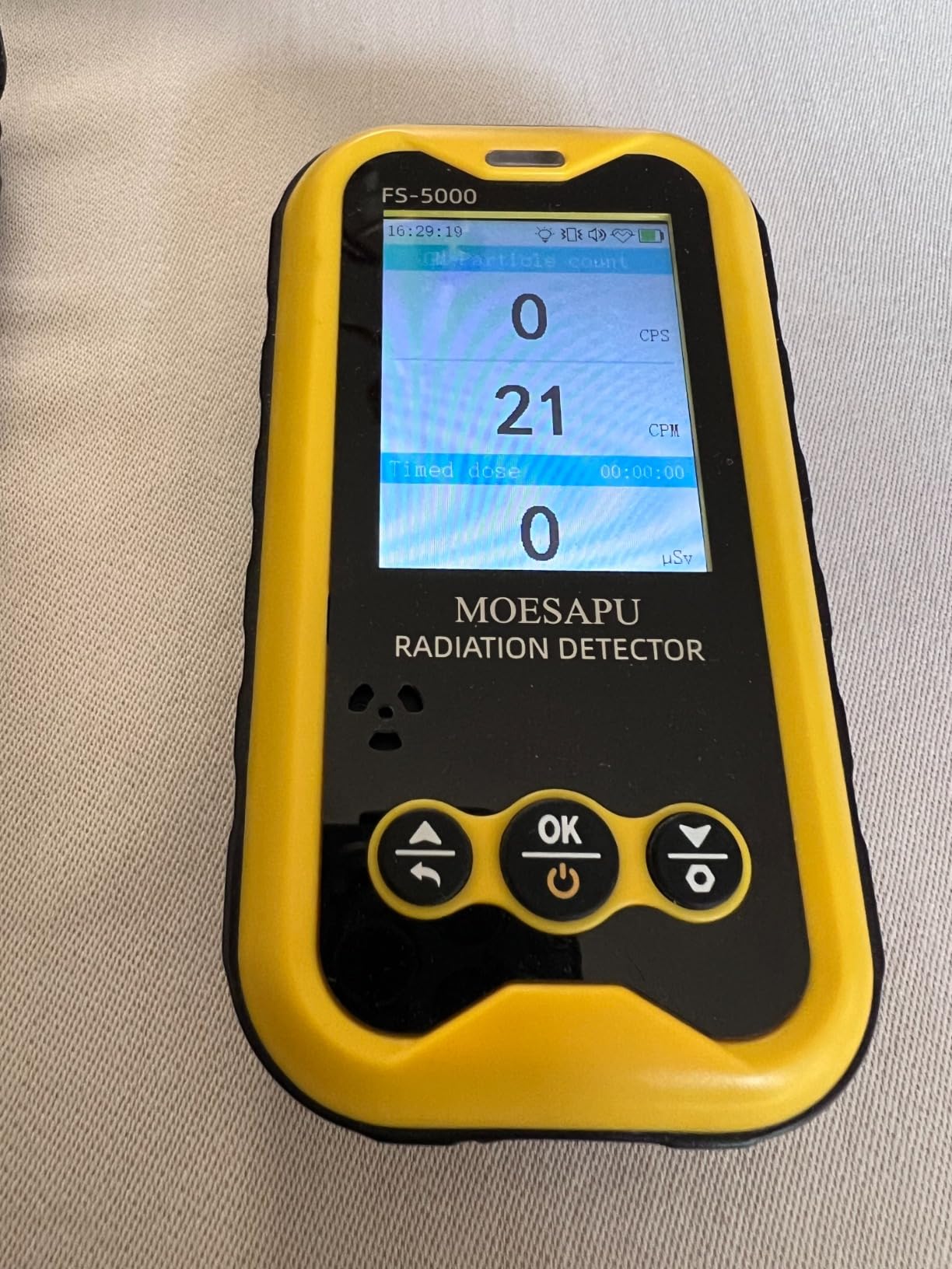 Geiger Counter with J321 GM Tube, Nuclear Radiation Detector with Click Sound for Beta Gamma X-ray, Uranium Glass Iodine Treatment Radioactive Dosimeter, Portable Alarm to Water Food, FS-5000 customer photo 2