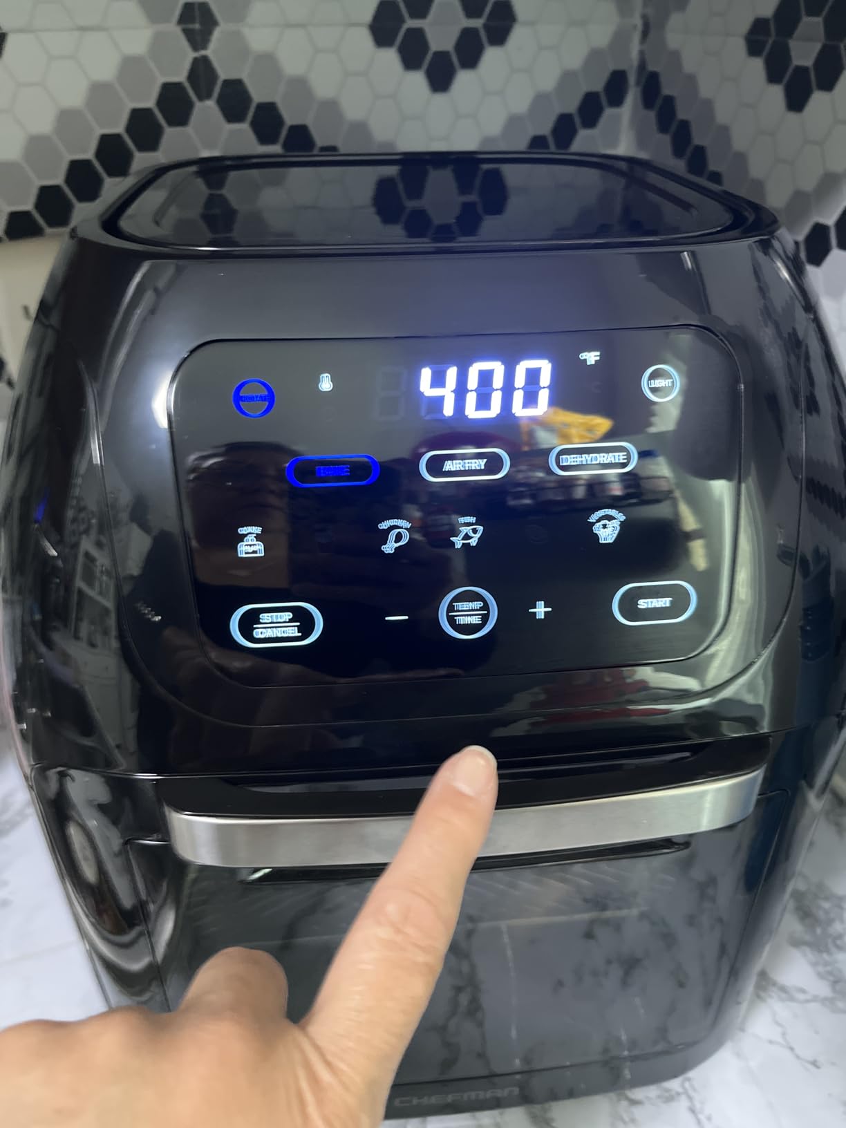 Chefman 12-Quart 5-in-1 Air Fryer Oven with Digital Timer, Touchscreen, and 12 Presets - Family Size Countertop Convection Oven, Dishwasher-Safe Parts customer photo 2