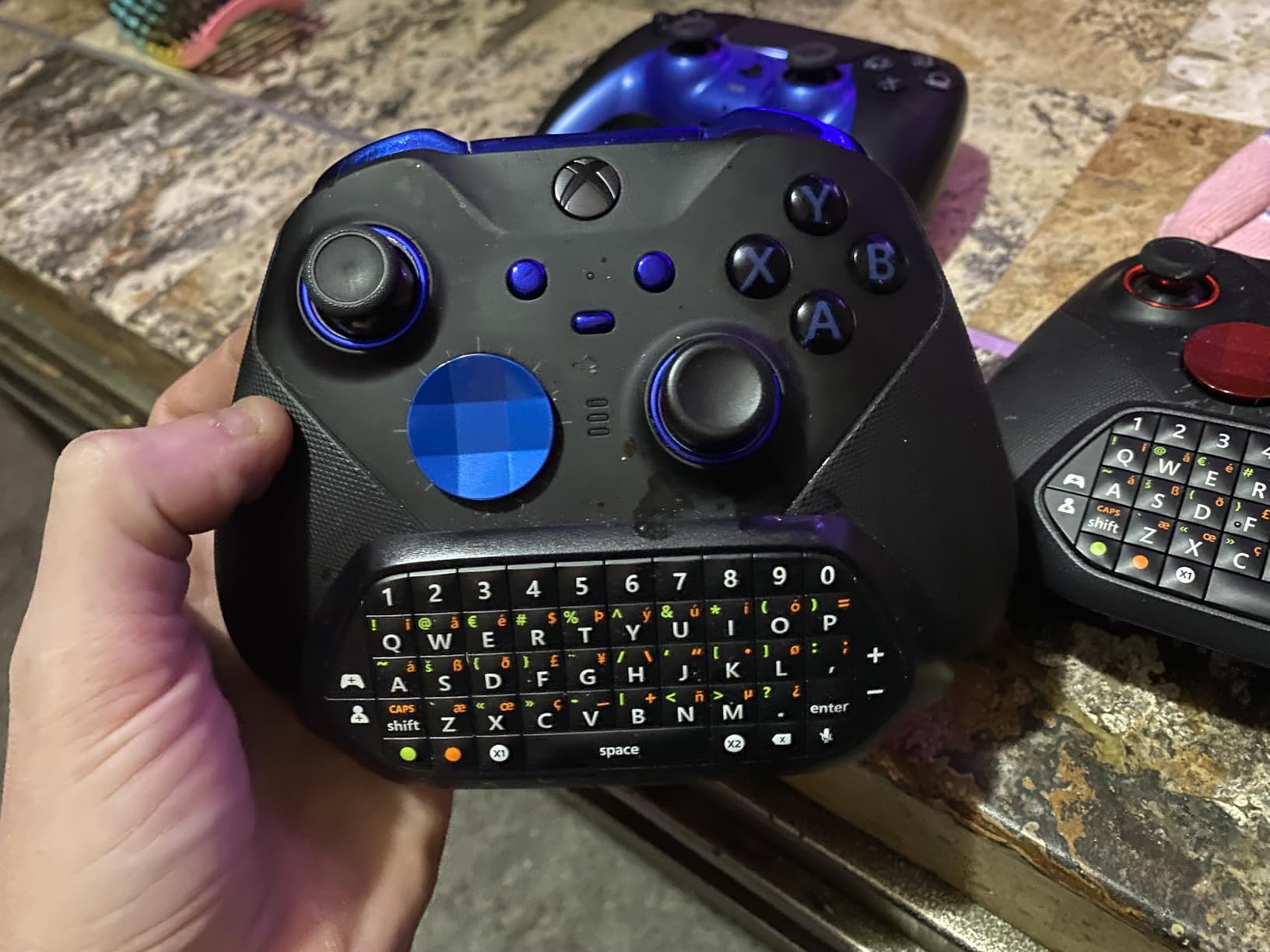 Wireless Adapter with Original IC Chip Compatible with Xbox One Controller for PC Windows 10 11 customer photo 1