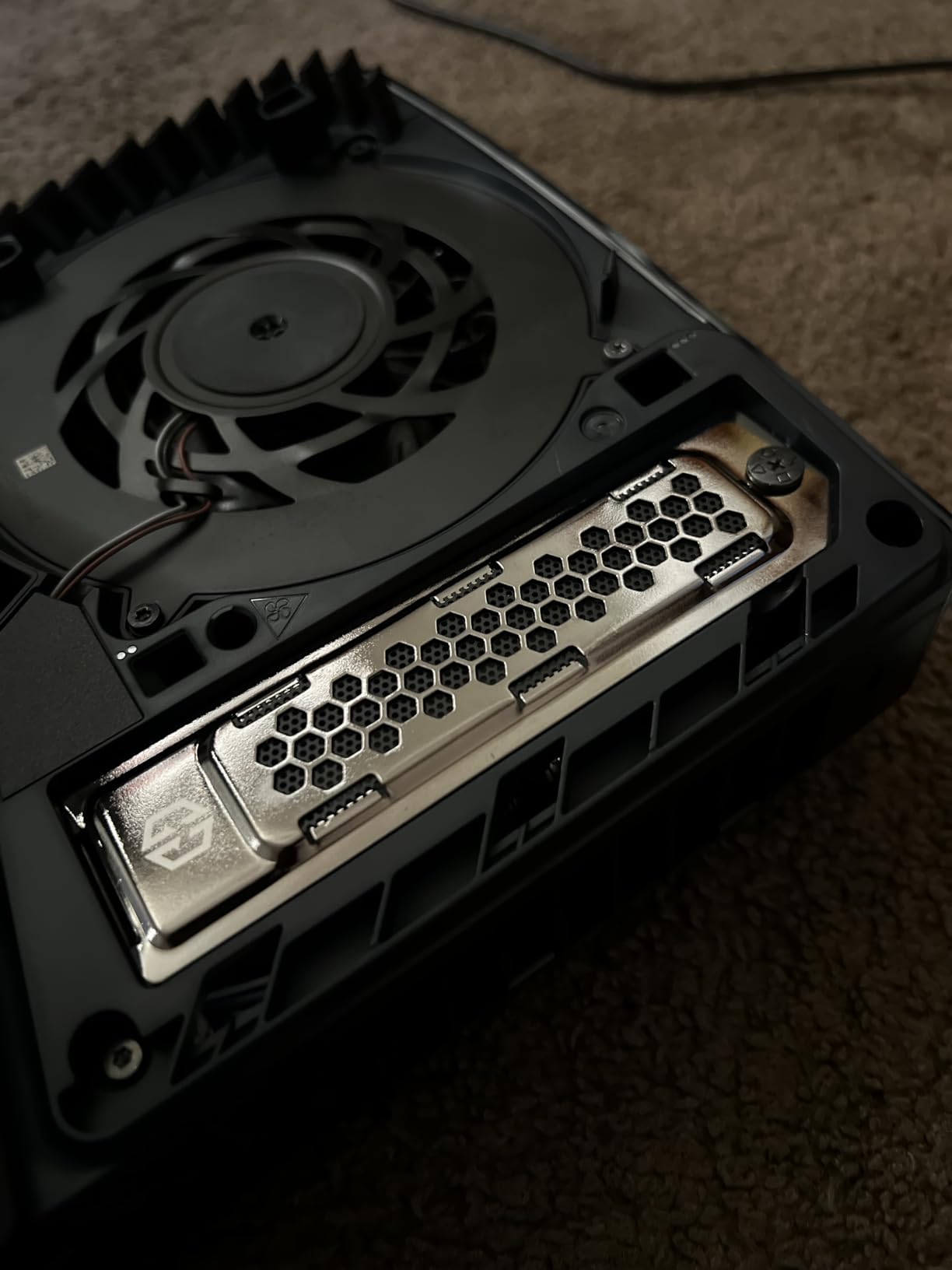 GRAUGEAR Metal Heat Dissipation Cover for PS5 M.2 SSD Expansion Slot | Fit for PlayStation 5 NVMe SSD w/Heatsink | New Breathable Cellular Hole | Cooling and Dust Proof (Black) customer photo 1