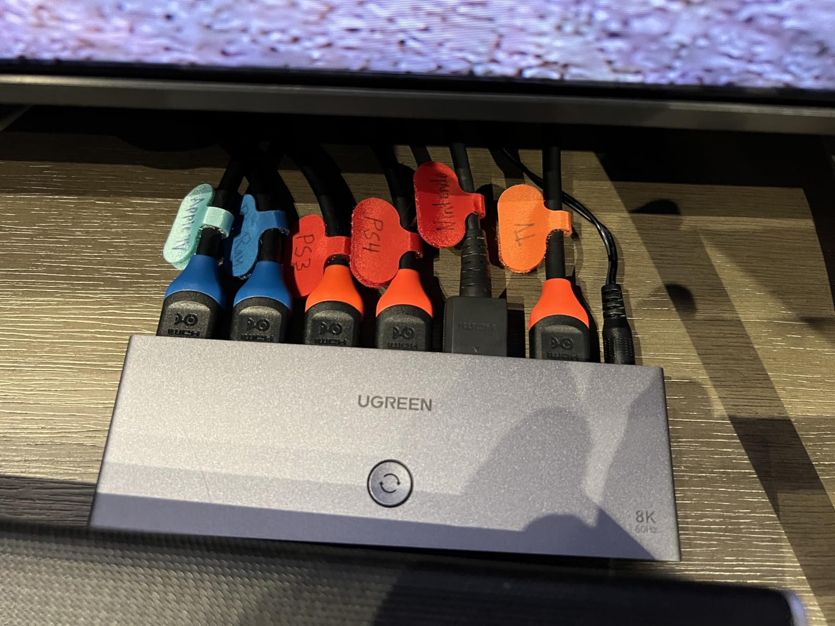 Cable Matters [Ultra High Speed HDMI Certified] 48Gbps Long 8K HDMI Cable 25 ft / 7.6m with 8K@60Hz, 4K@240Hz and HDR Support for PS5, Xbox Series X/S, RTX3080/3090, RX 6800/6900, Apple TV, and More customer photo 2