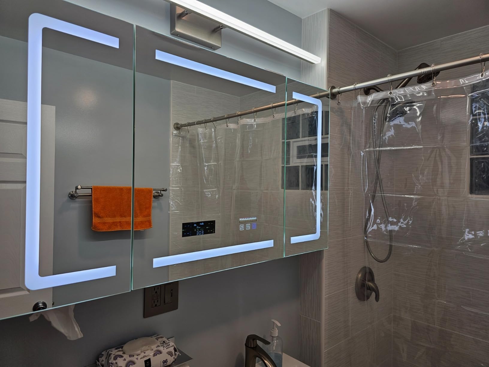 FCH LED Medicine Cabinet with Smart Mirror, 48