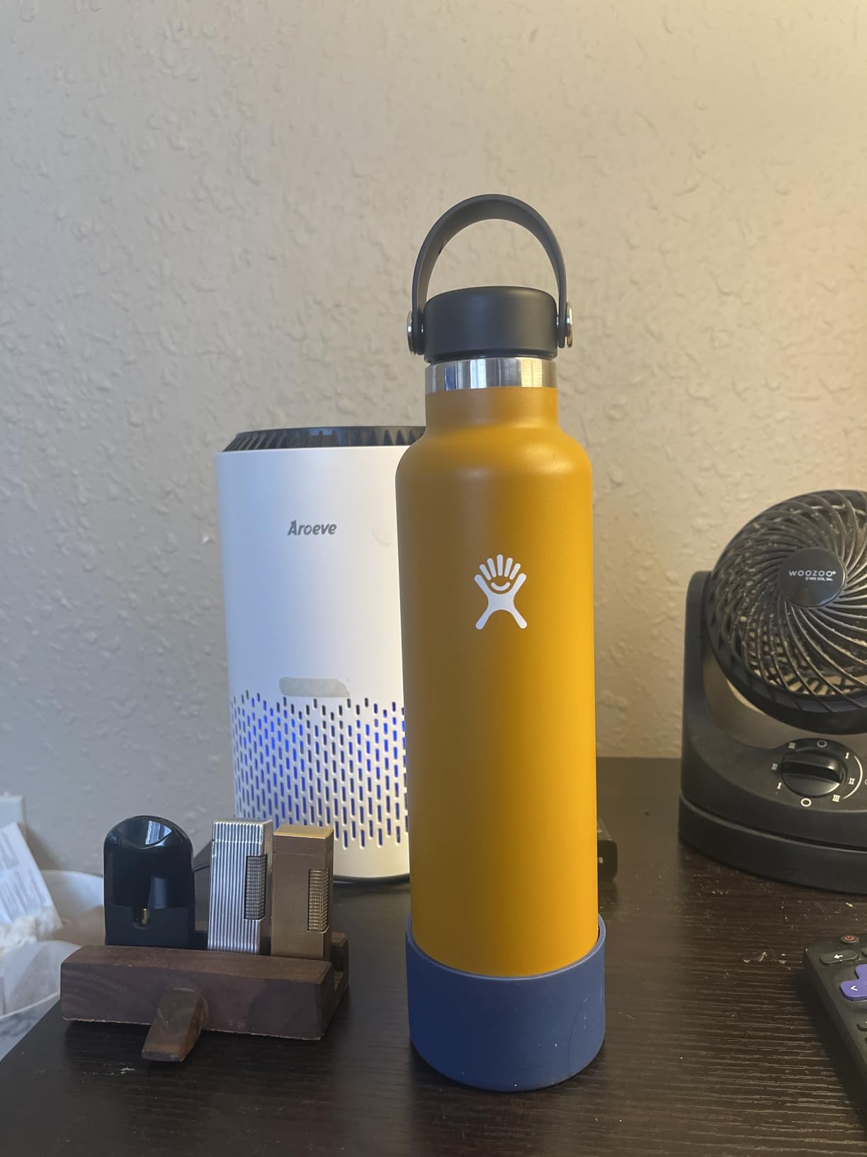 Hydro Flask Water Bottle - Insulated Stainless Steel - Non Spill, Leakproof in 21 Oz Cascade Blue customer photo 1