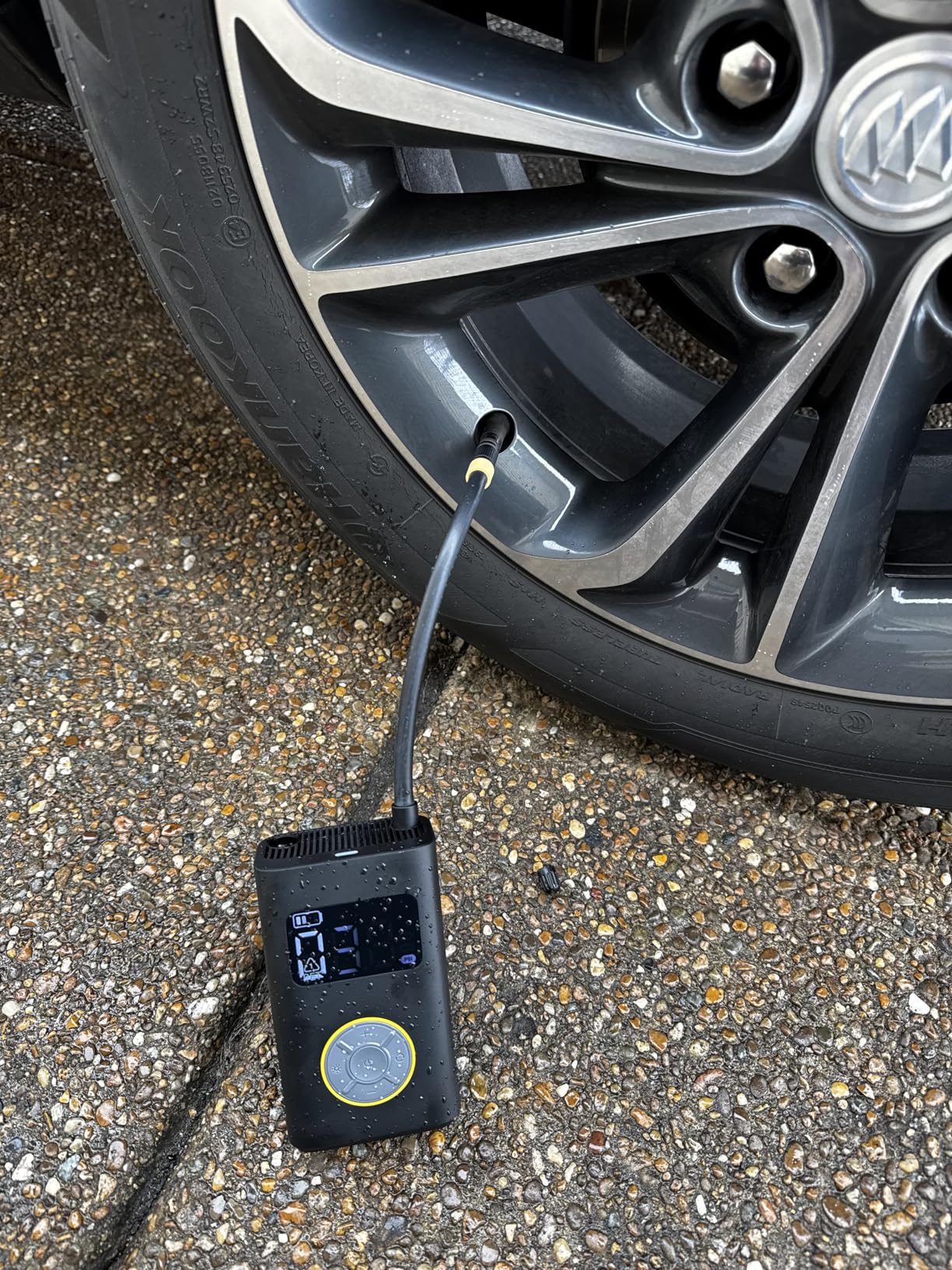 Fanttik X9 Pro Portable Tire Inflator for Compact Car, 1Min Fast Inflate Electric Bike Pump with Digital Tire Pressure Gauge, 150PSI Air Compressor for Electric Bikes, Motorcycle, Ball customer photo 1