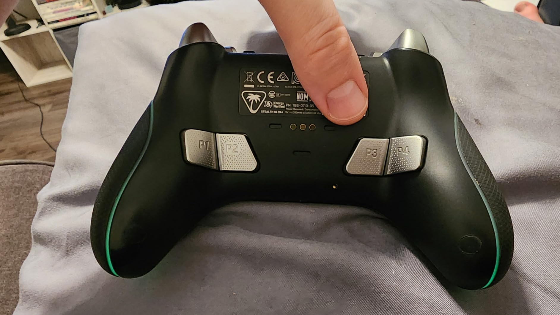 Turtle Beach Stealth Ultra High-Performance Wireless Gaming Controller Licensed for Xbox Series X|S, Xbox One, Windows PC, Android - LED Dashboard, Rapid Charge Dock, RGB Lighting, Bluetooth, Black customer photo 1