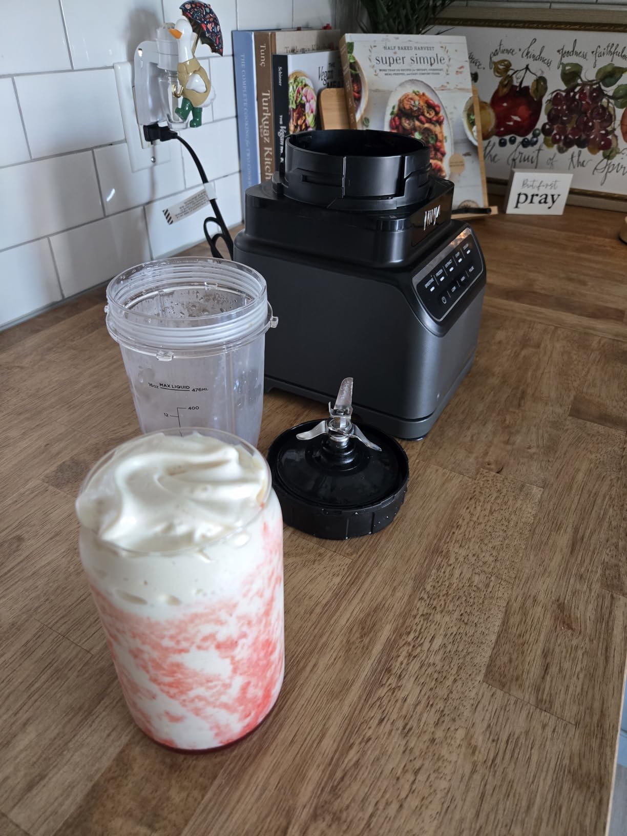 Ninja Kitchen System BR601AMZ - All-in-One for Smoothies, Frozen Drinks, Veggie Chopper & More | With Full-Size Pitcher, 8 Cup Food Processor Bowl, (2) 18 oz. Cups, | 1200 Watt | Dark Grey customer photo 1