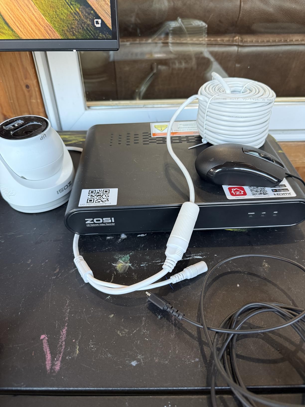 ZOSI C220 16CH 4K PoE Home Security Camera System, 16CH 8MP 4K NVR with 4TB HDD for 24/7 Record, 12 x 4MP(1440p) QHD 2.5K Dome IP Cameras Outdoor Indoor, Smart AI Human Detection, Two-Way Audio customer photo 1