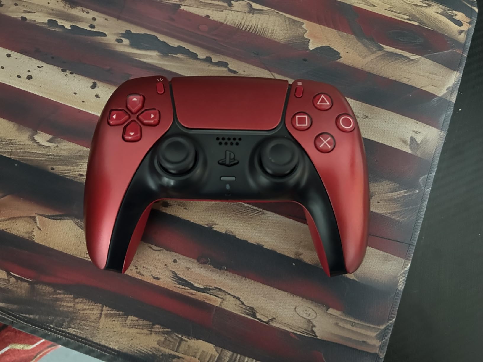 PlayStation DualSense Wireless Controller - Volcanic Red (Renewed) customer photo 2