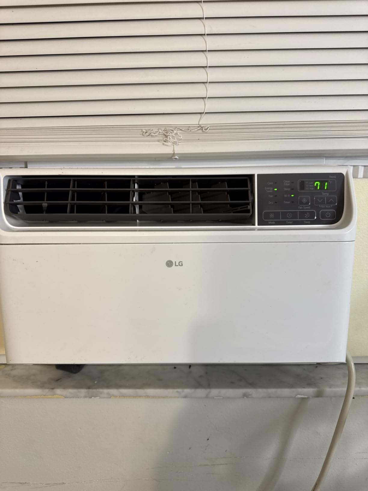 LG 6000 BTU Window Air Conditioner Energy Saving Dual Inverter, Remote Control, WiFi, LG ThinQ, Alexa, Hey Google Enabled Washable Filer Ultra-Quiet Cools Small Room up to 250 Sq.Ft White LW6023IVSM customer photo 1