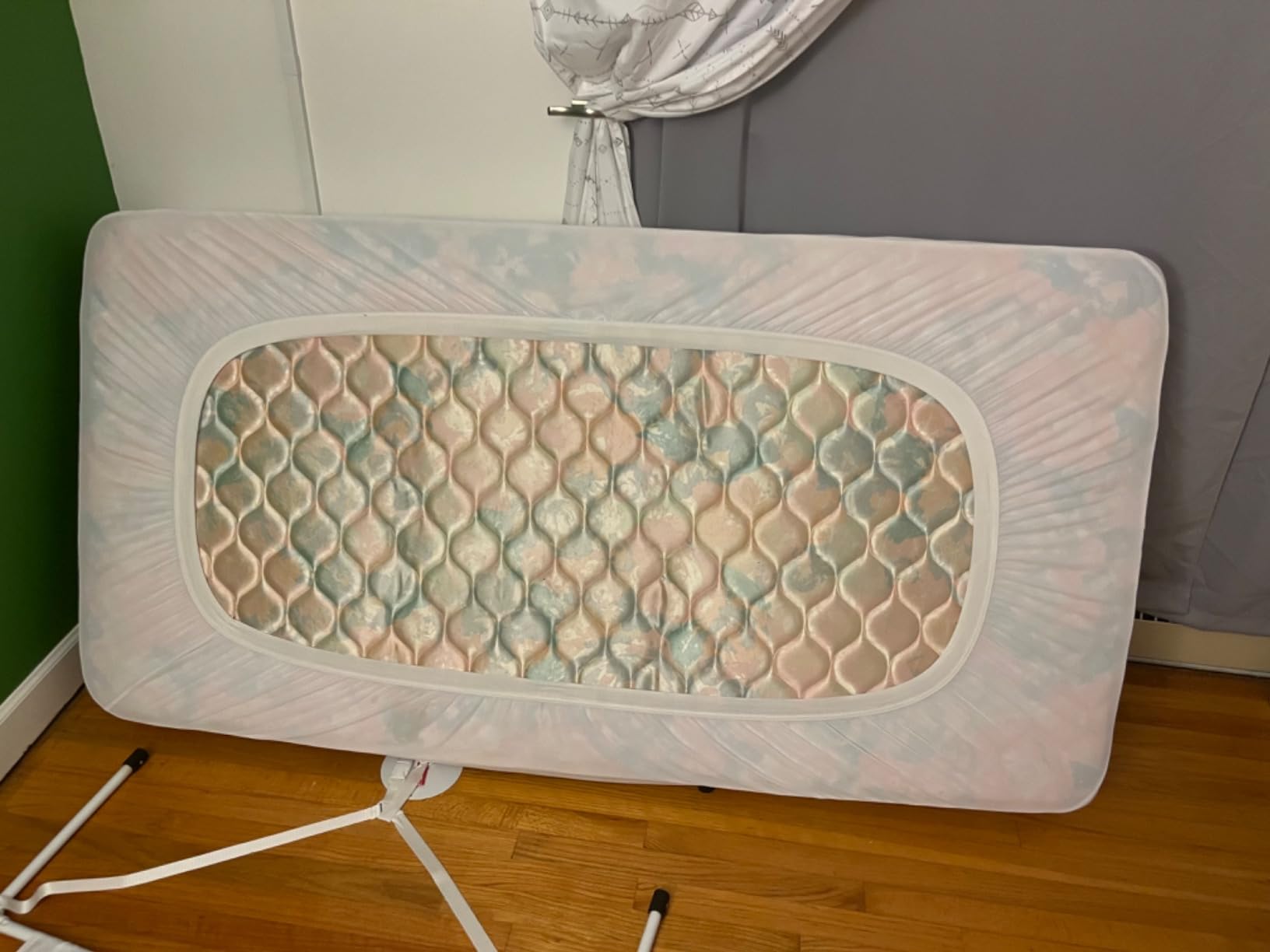 Bedsure Waterproof Mattress Protector Queen Size - Quilted Fitted Waterproof Mattress Pad Topper with 8-21 Inches Deep Pocket, Noiseless Bed Cover Padded, Machine Washable,White, 60x80 Inches customer photo 1