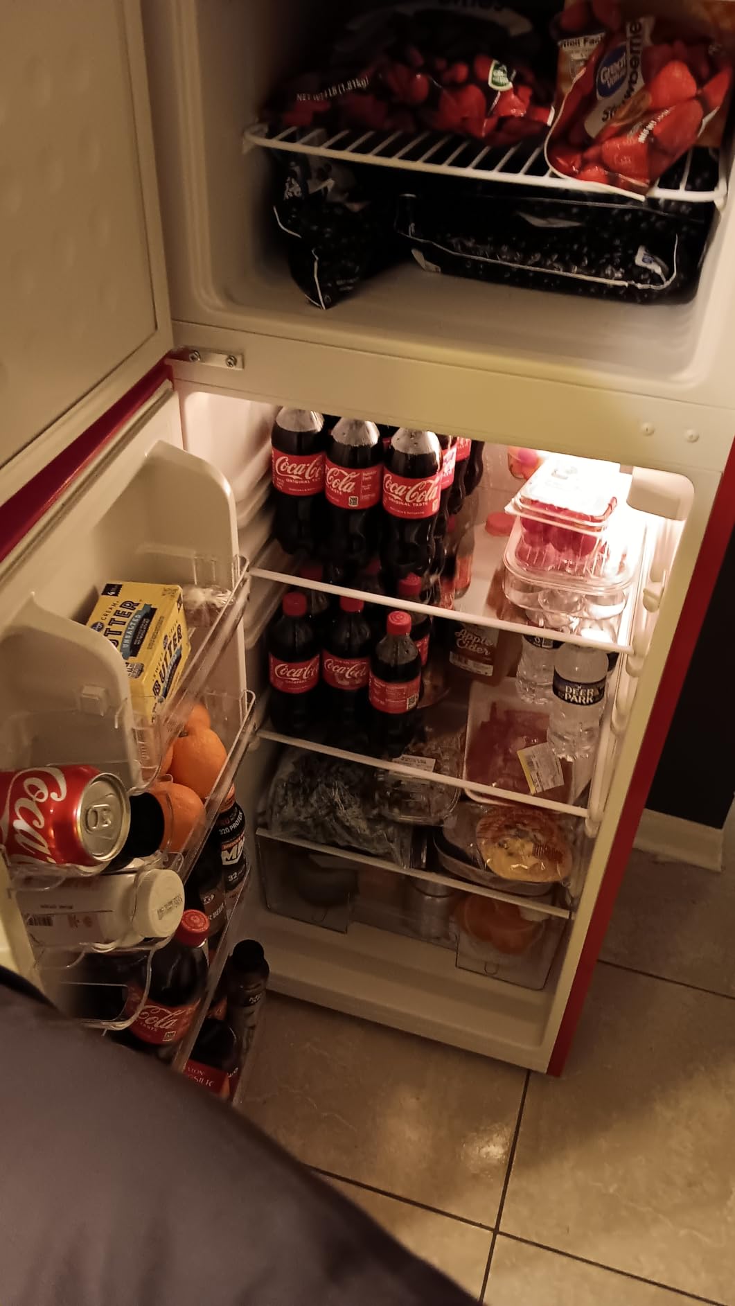 Upstreman 7.7 Cu.Ft. Refrigerator with Freezer, Double Door Fridge, Adjustable Thermostat, Large Capacity, Reversible Door Swing, Refrigerator for Apartment, Office, Dorm, Black (BD75) customer photo 2