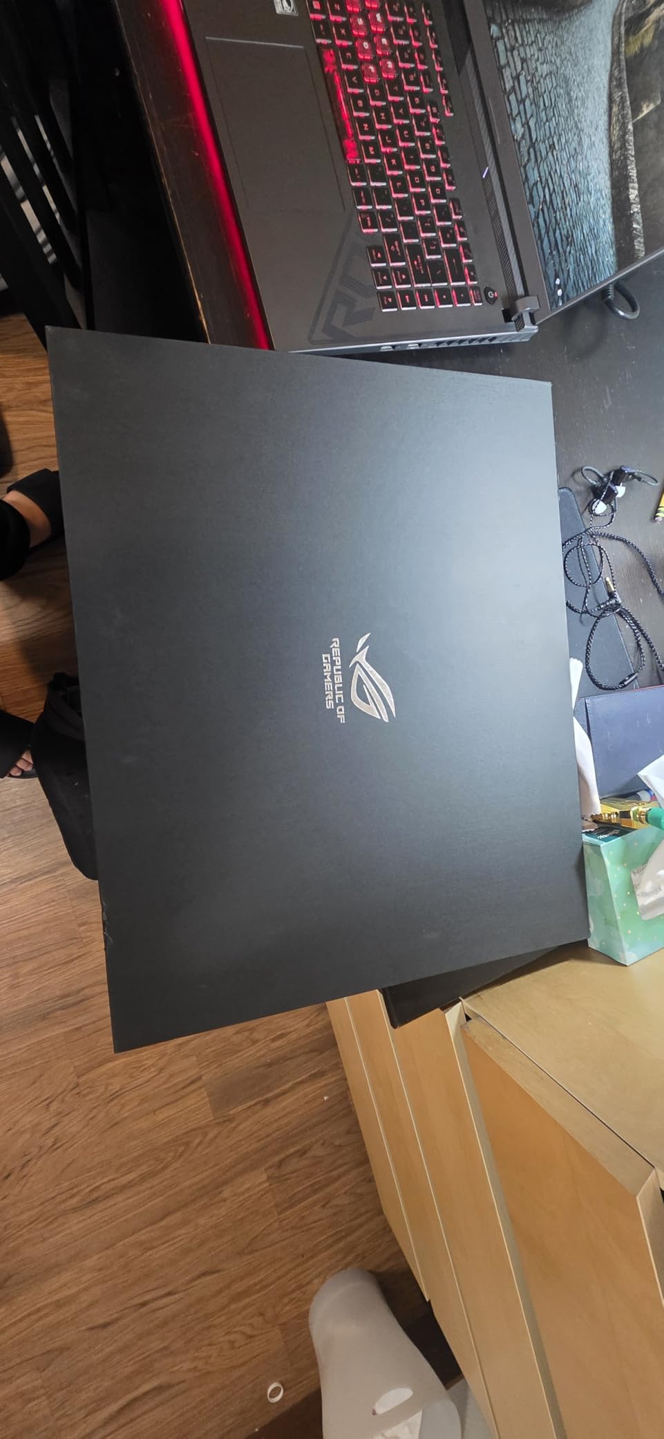 ASUS ROG Moonstone Ace L Glass Gaming Mouse Pad - 19.7