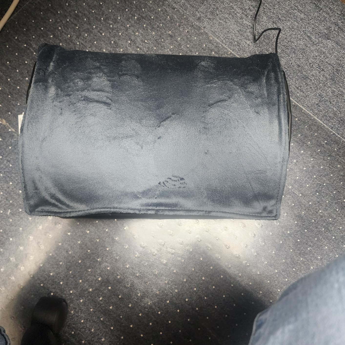 Heated Foot Rest Under Desk at Work, Ergonomic Desk Footrest with Vibrating Massage and Adjustable Height, Foot Warmer with Pocket, 3 Vibration Modes & 2 Heating Levels,Memory Foam,Office Home Gaming customer photo 1