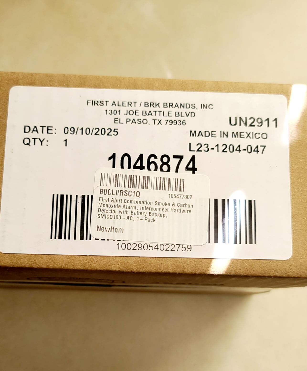 First Alert Combination Smoke & Carbon Monoxide Alarm, Interconnect Hardwire Detector with Battery Backup, SMICO100-AC, 1-Pack customer photo 1