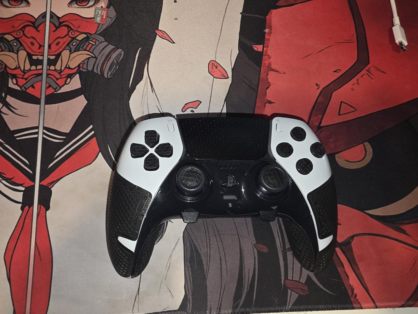 Foamy Lizard Eclipse PS5 Edge Controller Skin Combo Set | Dock Compatible, Protector Decals, Anti-Slip Soft Gel Silicone Cover, Faceplate Shell & Thumb Grips for PlayStation 5 DualSense Edge (Black) customer photo 2