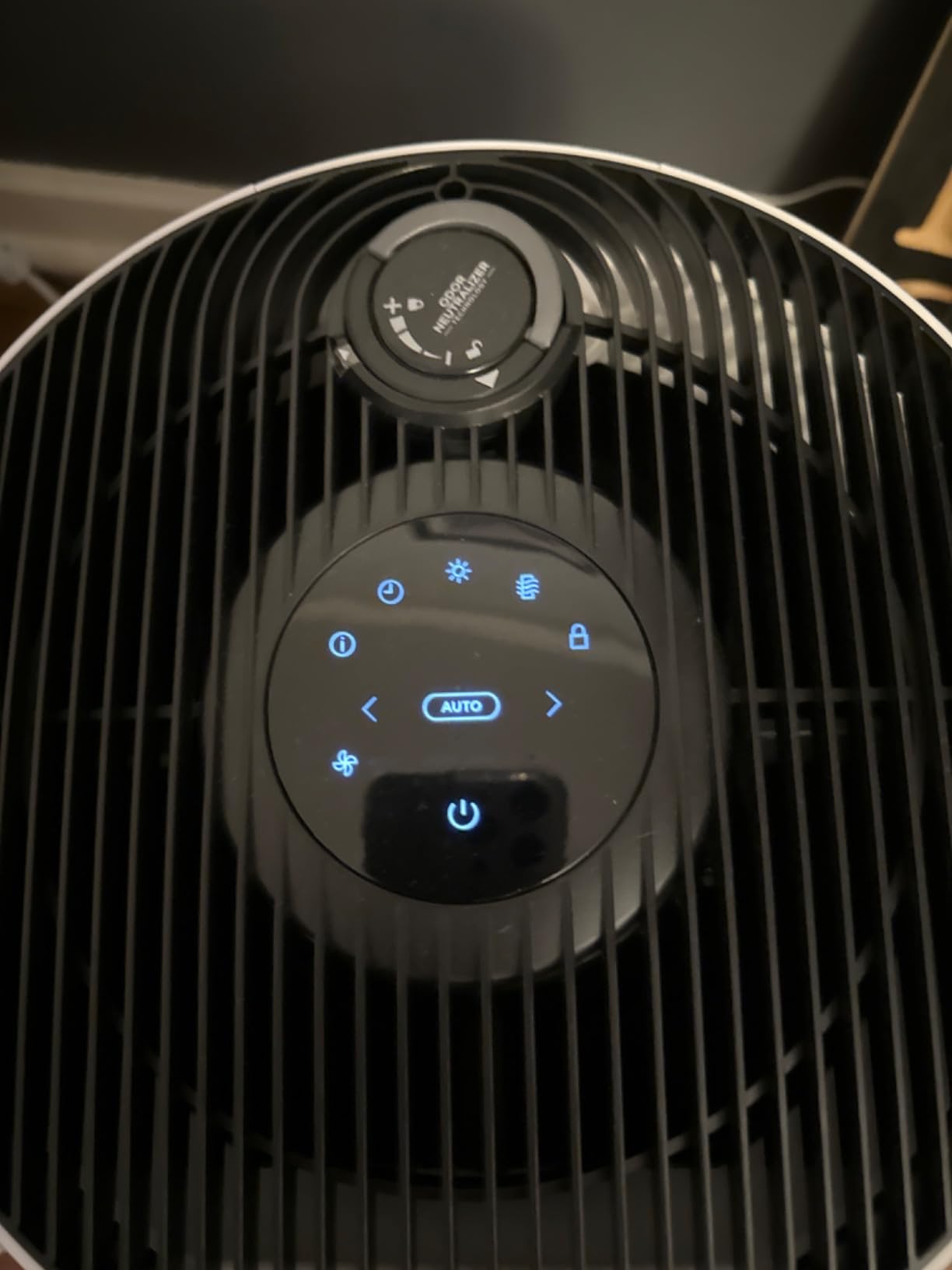 Shark Air Purifier for Home, NeverChange, for Large Room, HEPA-Exceeding Filter, Captures Pollutants, Pet Dander, Dust, Odor, Smoke, and More, Odor Neutralizer, HP152, Charcoal customer photo 2