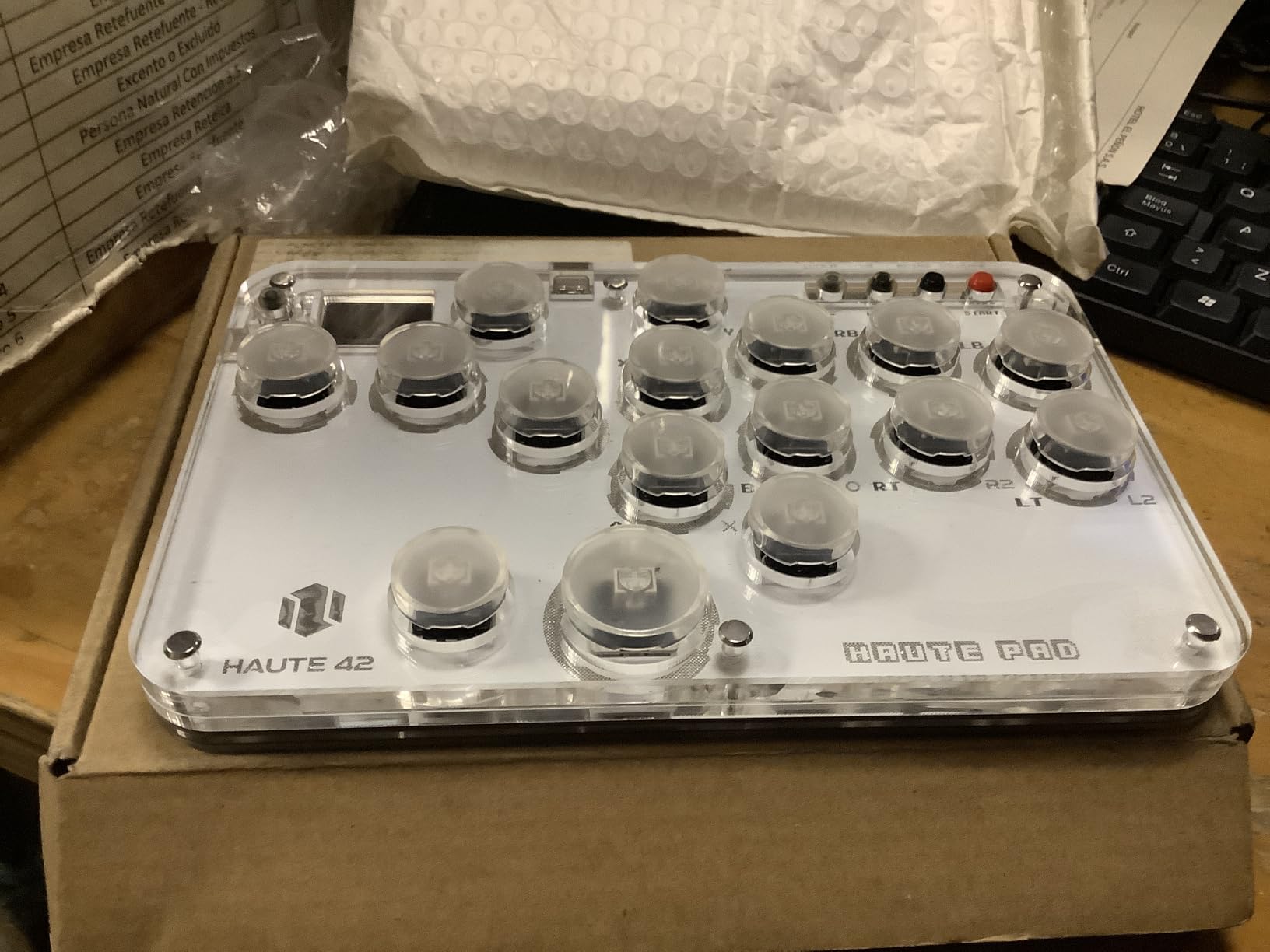 Sehawei Haute42 Arcade Stick 16Keys All-Button Gamerfinger with Custom RGB & Turbo Functions,Arcade Controller Street Fight for PC/Ps3/Ps4/Switch/Steam Game Keyboard-Supports Hot Swap & SOCD customer photo 1