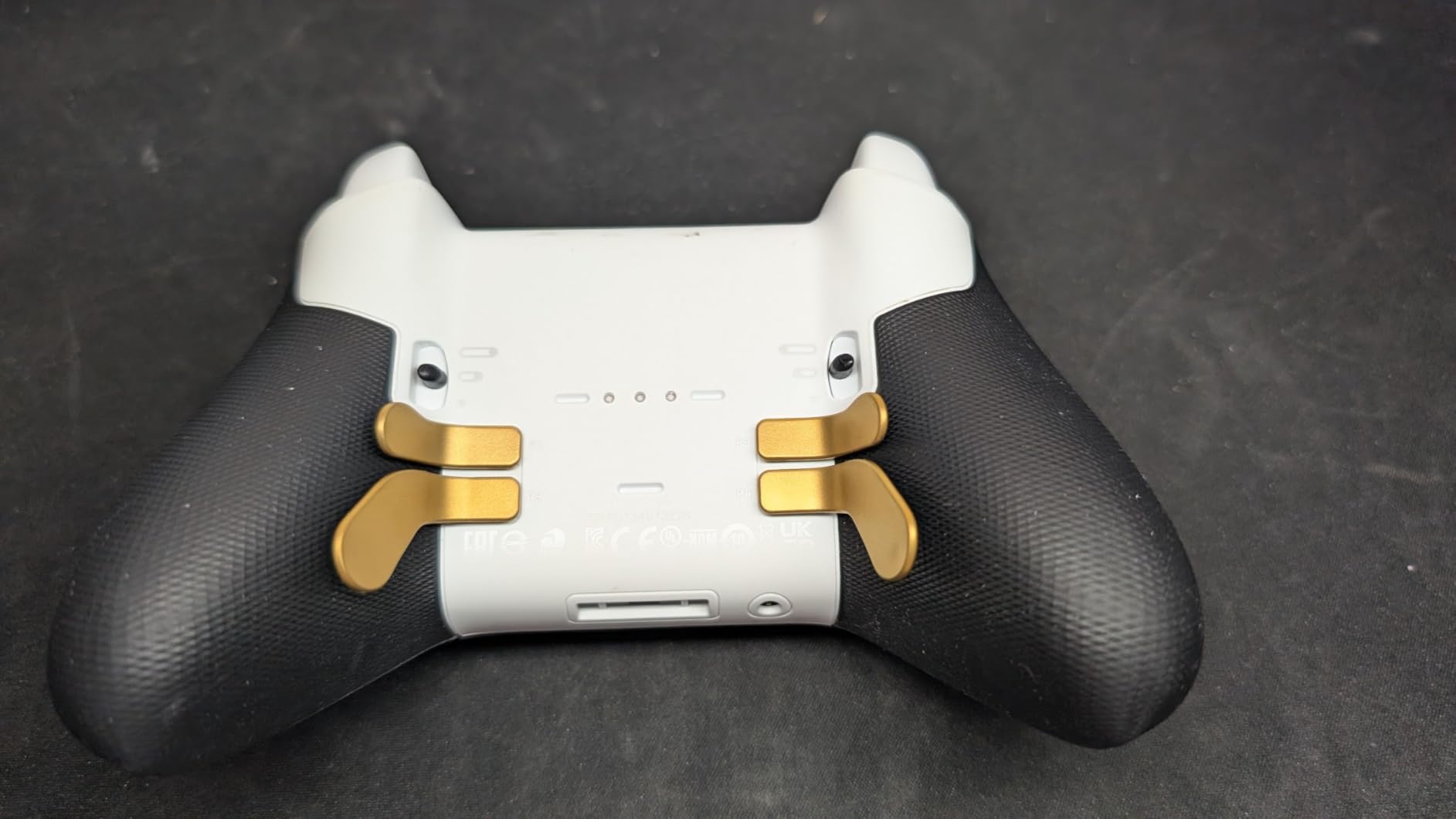 Mcbazel Metal Stainless Steel Paddles Trigger for Xbox Elite/Elite 2, Replacement Parts Accessories Kits Metal Paddles Compatible with Xbox Elite/Elite 2 Controller - 4 Pcs (Black) customer photo 1