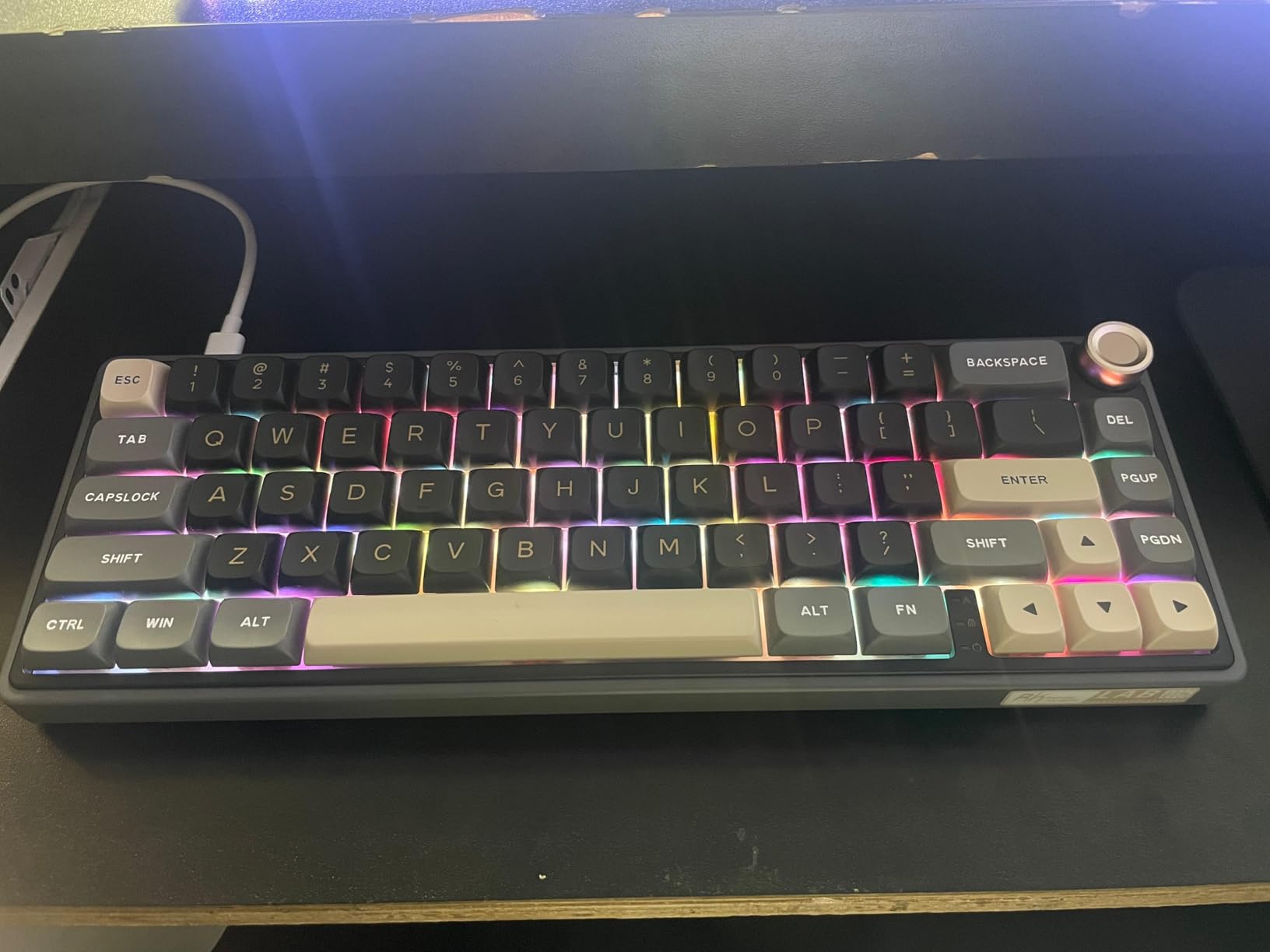 RK ROYAL KLUDGE R65 Wired Gaming Keyboard with Volume Knob, 60% Percent RGB Backlit Mechanical Keyboard Gasket Mount with PBT Keycaps, MDA Profile, QMK/VIA, 66 Keys Hot Swappable Cream Switch, Black customer photo 2