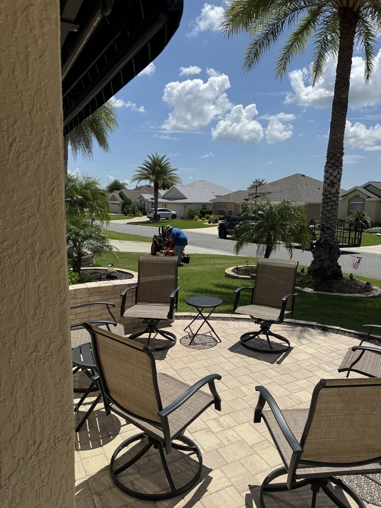 aosu Security Cameras Outdoor Wireless, 4 Cam-Kit, No Subscription Required, Solar-Powered, Home Security Cameras System with 360° Pan & Tilt, Auto Tracking, 2K Color Night Vision, Easy Setup customer photo 1