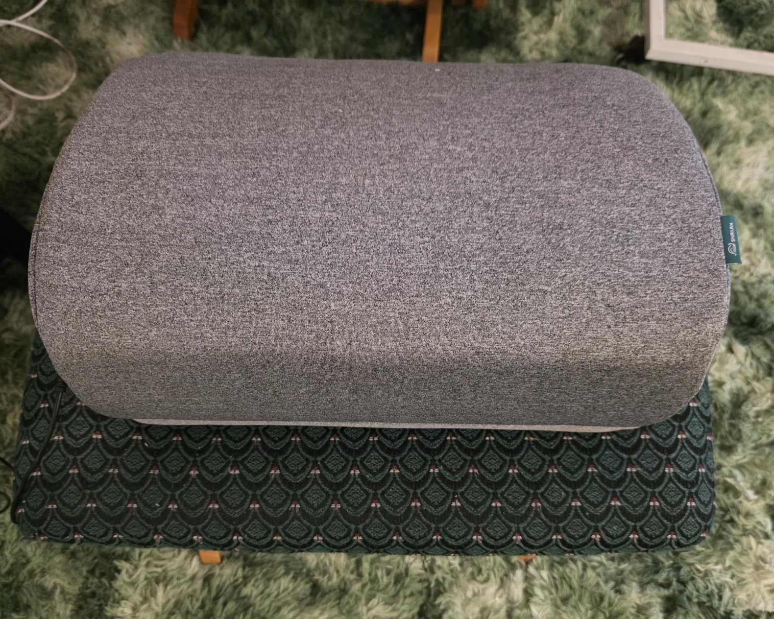 Snailax Heated Foot Rest Under Desk at Work, FSA Eligible Desk Foot Stool with Heat & Vibration Massage, Adjustable Height, 2 Heat Levels Foot Warmer Feet Heater for Office Chair, Gaming Home Use customer photo 1