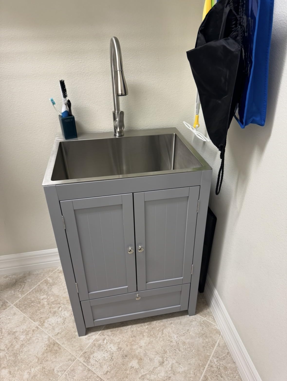 VINGLI 24-Inch Laundry Sink with Cabinet and Pull-Out Sprayer Faucet, Stainless Steel Utility Sink with Cabinet and Drawer Combo, Cabinet with Sink for Laundry & Utility Room, Kitchen, Bathroom, White customer photo 1