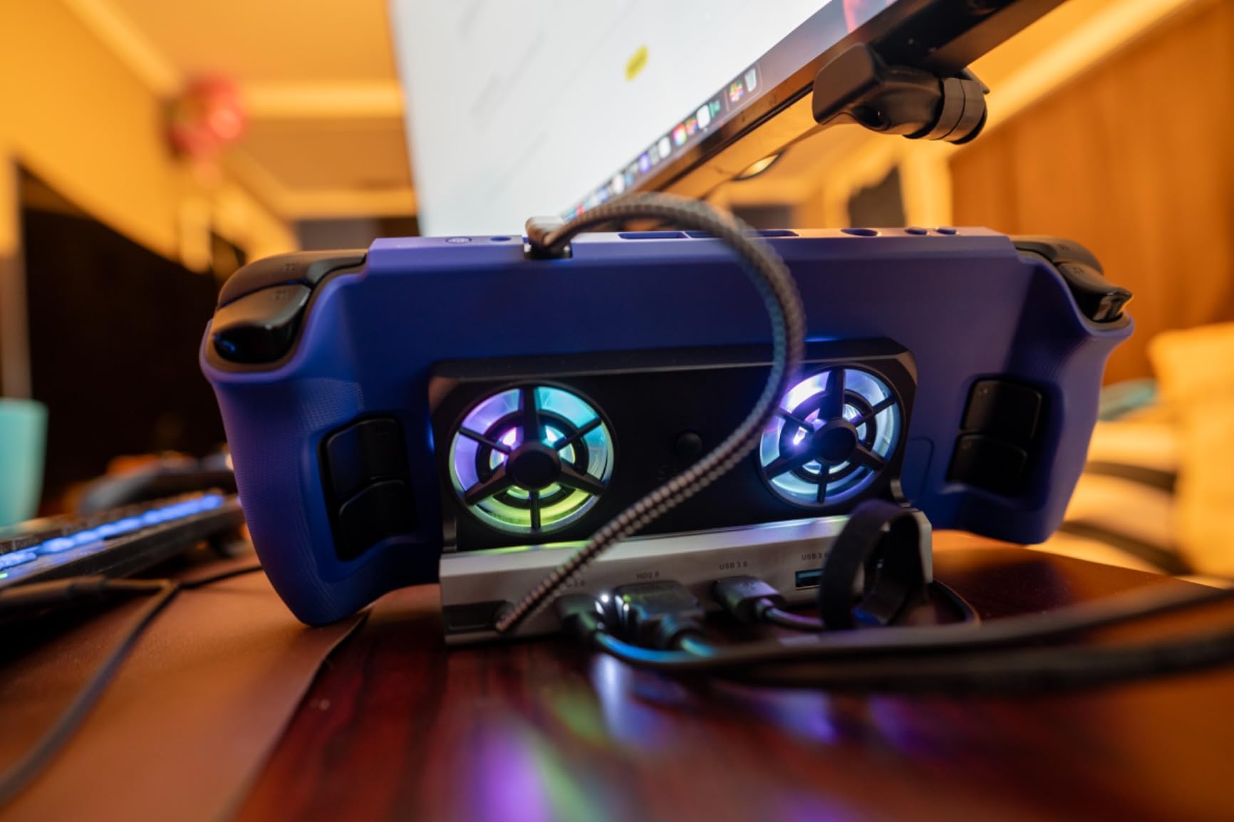 LISEN Docking Station for ASUS ROG ALLY X & Steam Deck & Lenovo Legion GO, Dual Cooling Fan [Zero Distraction] ROG ALLY Dock Station with 4K@60Hz,USB 3.0*3, PD100W and Ethernet Fit For Steam Deck OLED customer photo 1