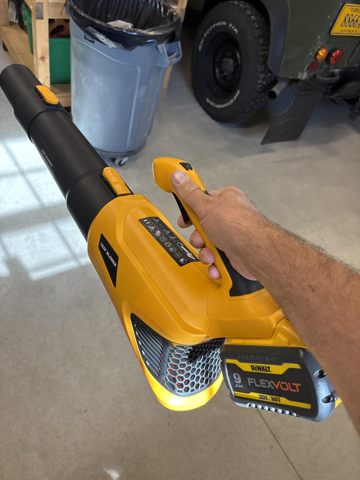 Cordless Leaf Blower Compatible with Dewalt 20V Max Battery, 500CFM/150MPH Electric Leaf Blower Cordless, 5 Speed Modes, Battery Powered Blowers for Lawn Care, Yard (Tool Only) customer photo 2