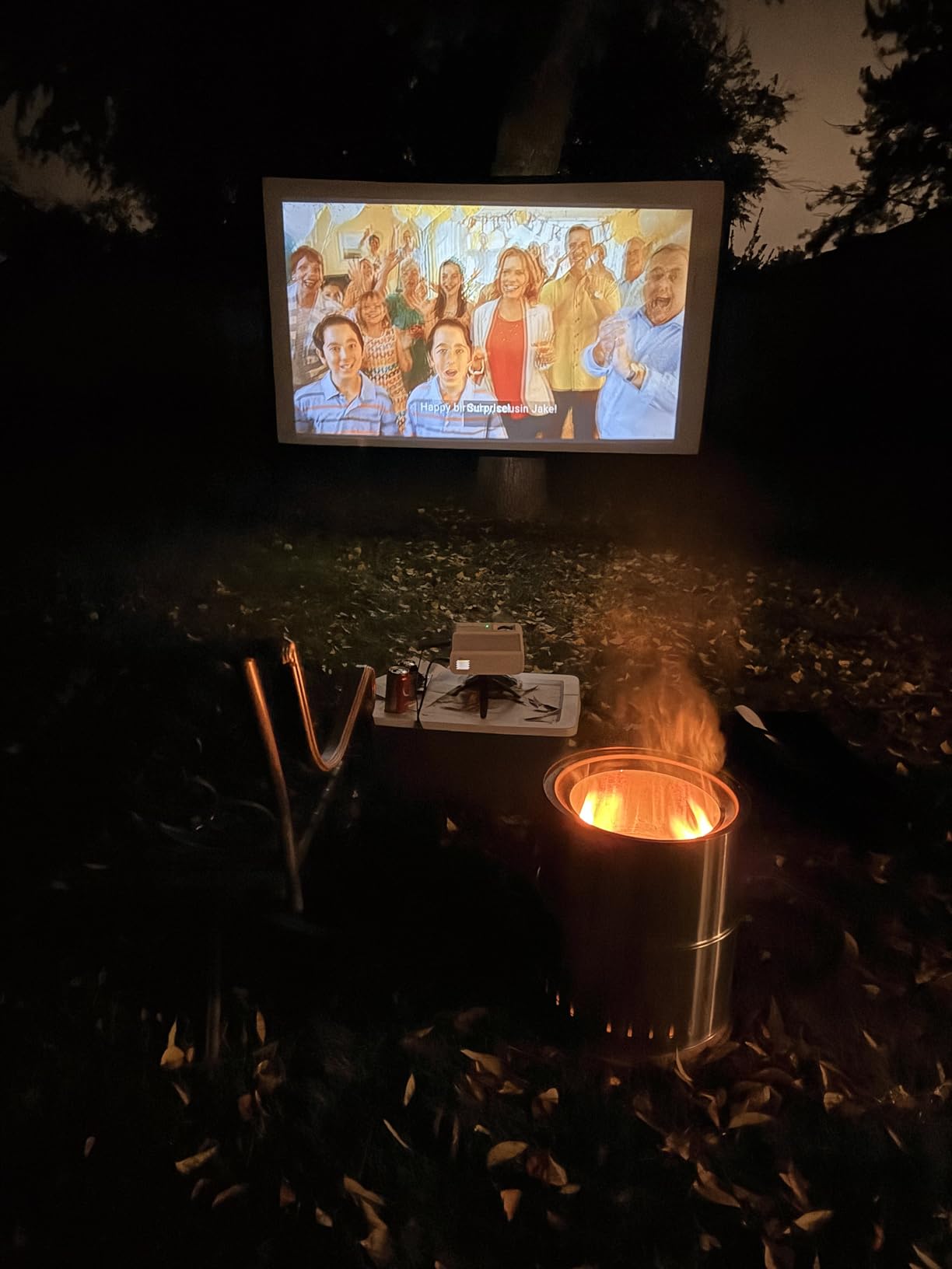 Projector Screen with Stand, 80 Inch Portable Projector Screen Outdoor Indoor, 1.2 Gain Fiberglass Projection Screen, 16:9 Outdoor Movie PVC Screen with Carrying Bag for Movie Night(White Screen) customer photo 1