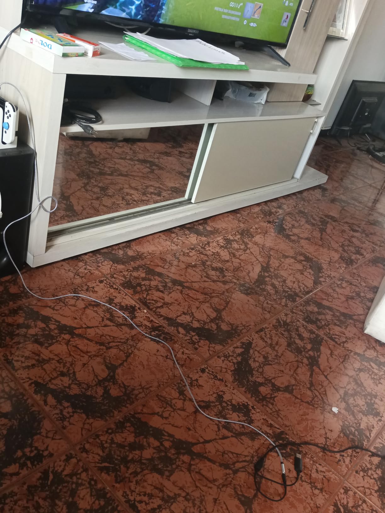 HOOTEK Headphone Extension Cable 6FT 3.5mm Male to Female Stereo Audio Extension Cable with Microphone Nylon Braided Aux Adapter Extender Cord for Headset iPhone iPad Smartphones Tablets Media Players customer photo 1