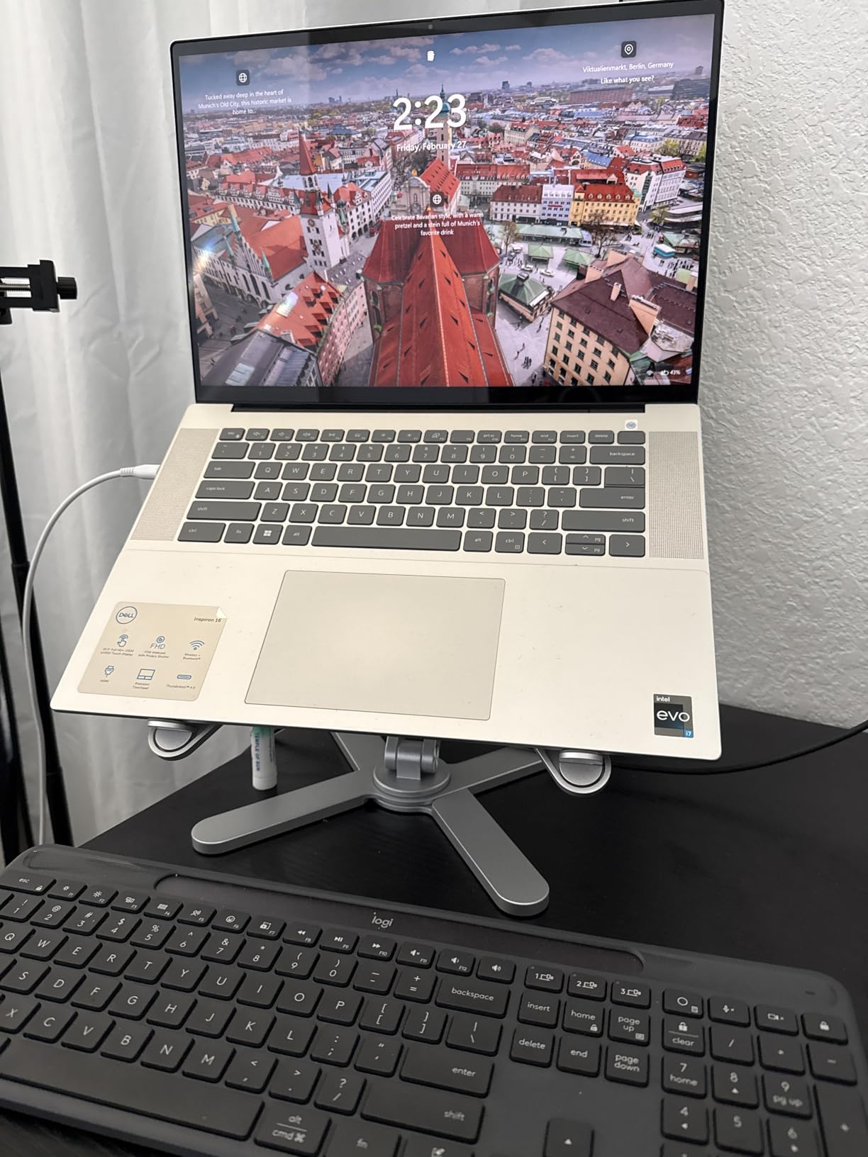 OMOTON LA10 360 Degree Rotating Laptop Stand Riser for Desk, Ergonomic Foldable Computer Stand Adjustable Height Angles for Collaborative Work, Easy Storage Fit Macbooks,All Laptops up to 16 inches, Silver customer photo 2