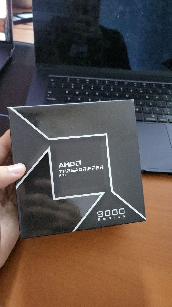 ASUS Pro WS WRX90E-SAGE SE EEB Workstation Motherboard, AMD Ryzen Threadripper PRO 7000 WX-Series, ECC R-DIMM DDR5, 32 Power-Stage, 7xPCIe 5.0x16, PCIe 5.0 M.2, 10Gb & 2.5Gb LAN, Multi-GPU Support customer photo 1