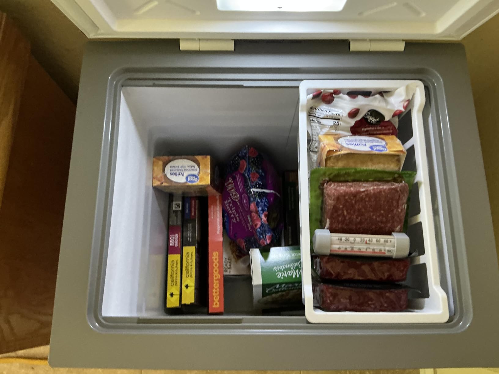 Midea MERC04C4BAWW Chest Freezer, 3.5 Cubic Feet Freezer With Removable Basket, Interior LED Light, Adjustable Temperature, For Kitchen Apartment Office, White customer photo 1