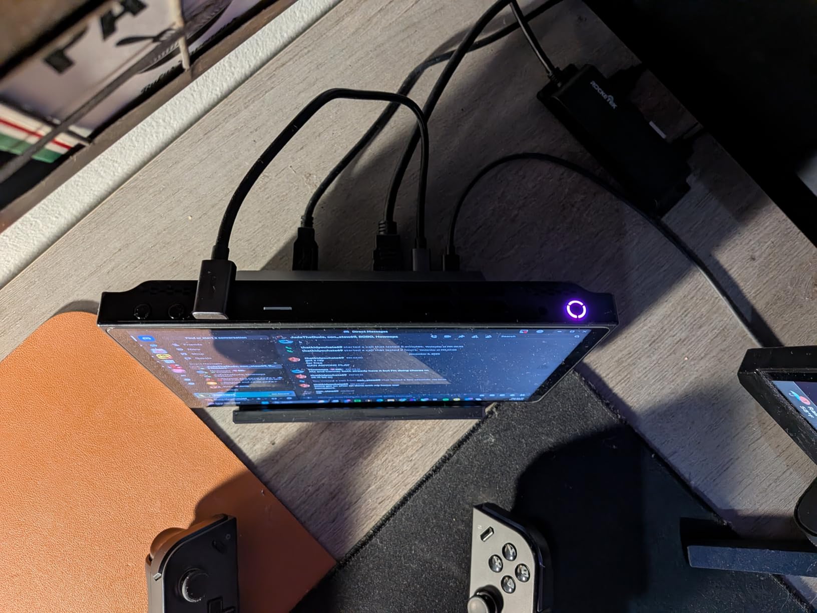 UGREEN Steam Deck Dock 9-in-1 USB C Docking Station Foldable Stand, 4K@60Hz HDMI, Gigabit Ethernet, PD 100W, 10Gbps USB A&C 3.2, TF/SD for Steam Deck, Rog Ally, ROG Xbox Ally, Legion Go customer photo 1