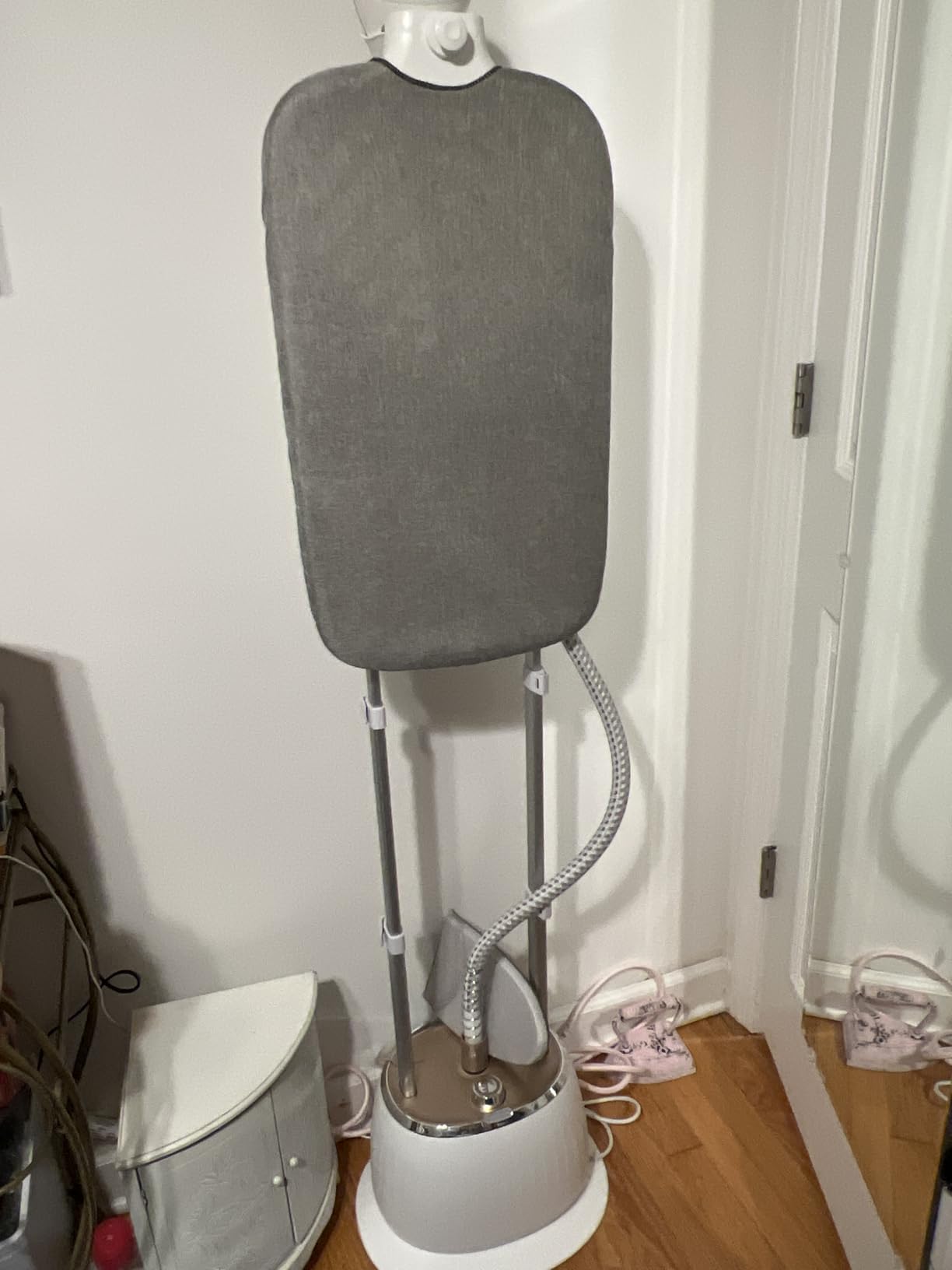 1800W Commercial Standing Garment Steamer for Clothes, Professional Steamer Iron, 1.6L Tank for 1 Hour Steam, 25s Fast Heat-Up, 10 Steam Settings, with 2 in 1 Ironing Board & Auto Shut-Off customer photo 1