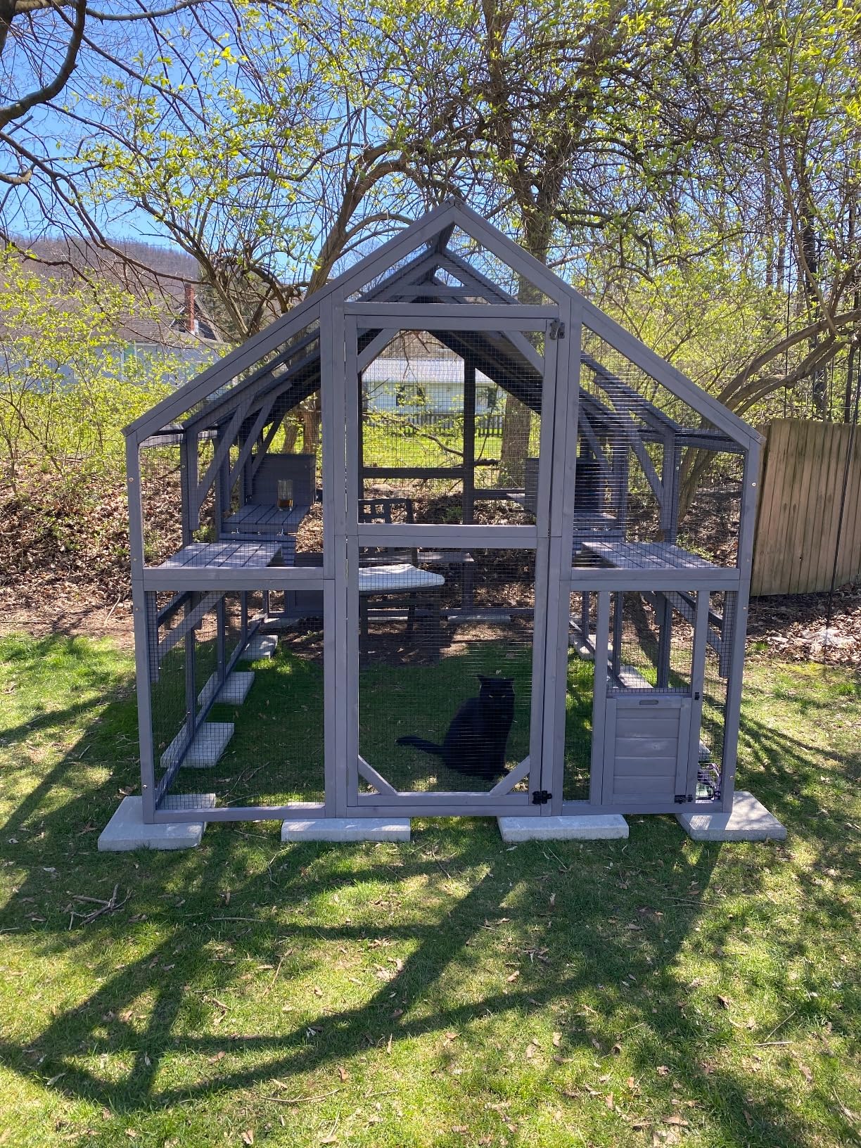 Aivituvin Catio Outdoor Cat Enclosure Large Cat Run with Bridges, Walks, Small Houses, Roof Cover 28.27 ft² customer photo 1