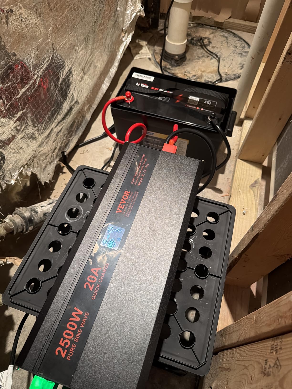 LiTime 12V 100Ah Trolling Motor LiFePO4 Battery (Group 31), 12 Volt Lithium Battery with Low Temp Protection, Up to 15000 Deep Cycles, Built-in 100A BMS for Marine, Boat, RVs & Yacht customer photo 1