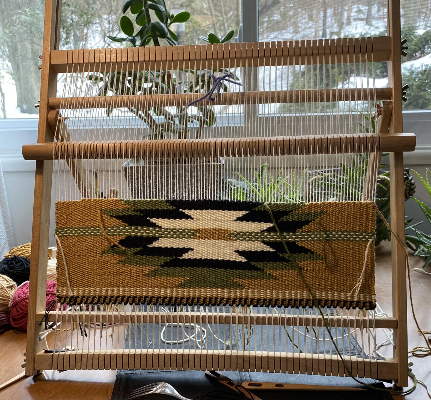 Fireside Crafts Solid Wood Table-top Weaving Loom, 25.2