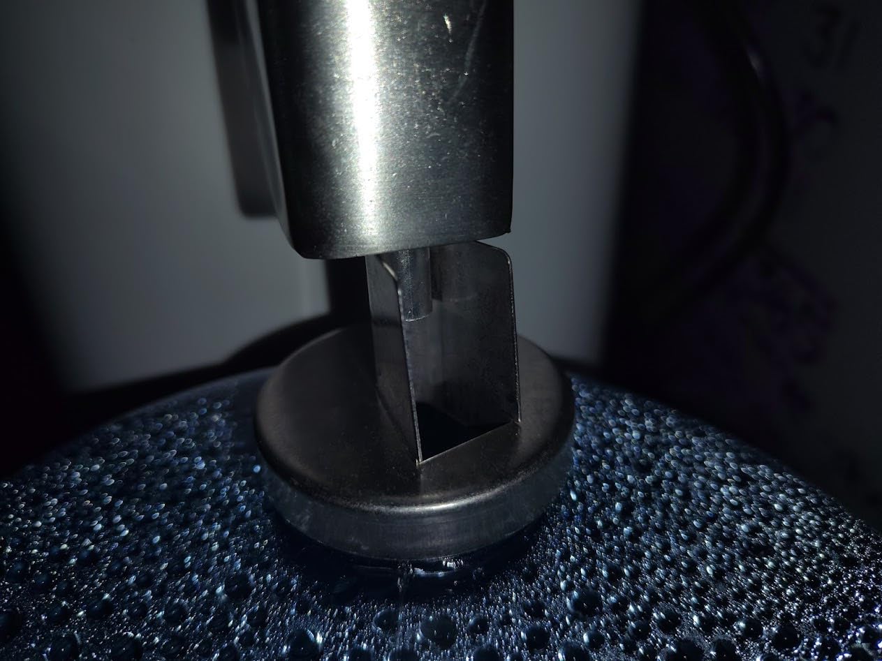 VEVOR Water Distiller, 1.1 Gal Distilled Water Machine, 750W Pure Water Distilling w/BPA Free Plastic Container, Water Distillation Kit w/Button, Countertop Distilled Water Maker for Home, White customer photo 1