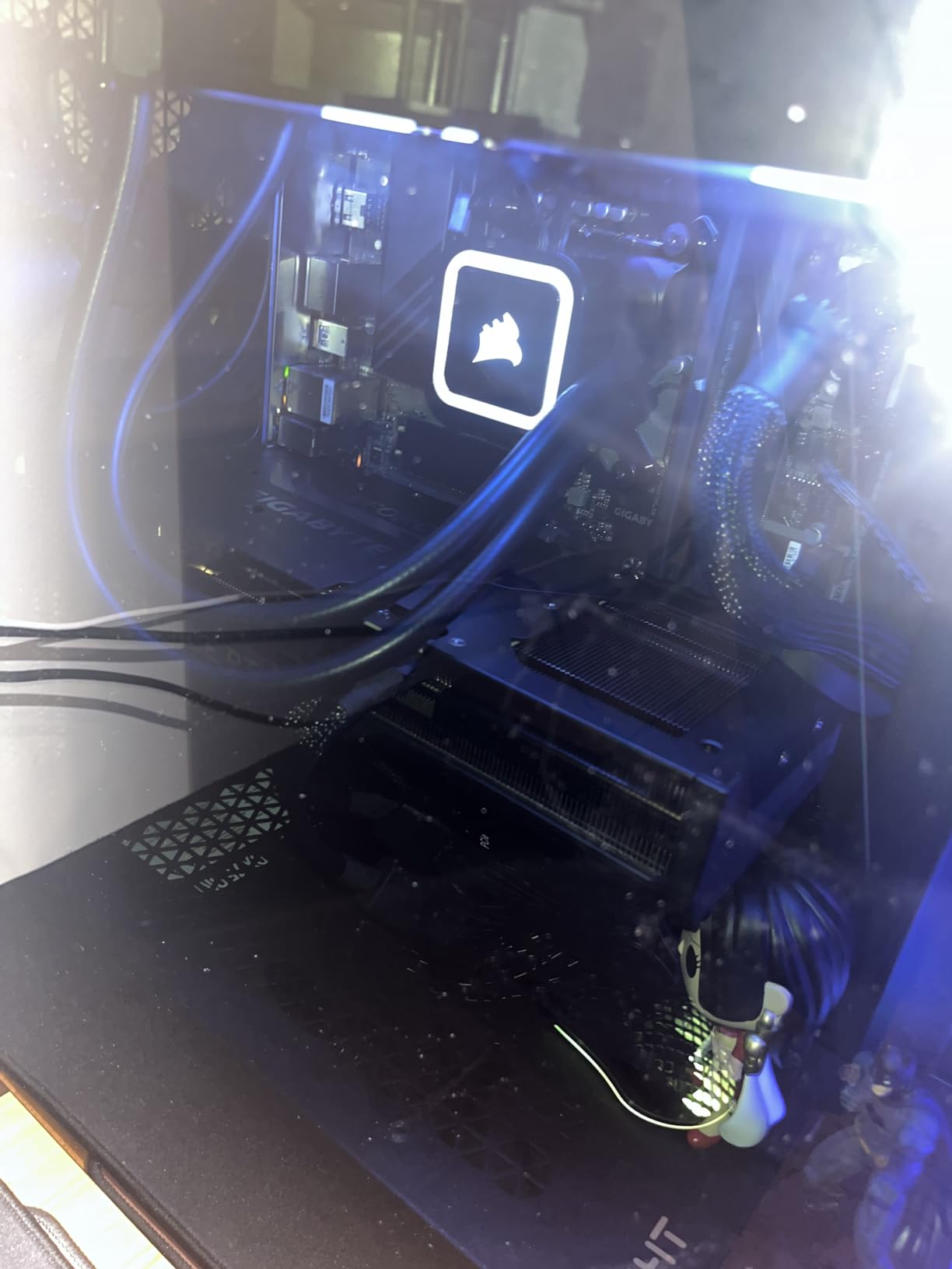 GIGABYTE GeForce RTX 4070 Super WINDFORCE OC 12G Graphics Card, 3X WINDFORCE Fans, 12GB 192-bit GDDR6X, GV-N407SWF3OC-12GD Video Card customer photo 2