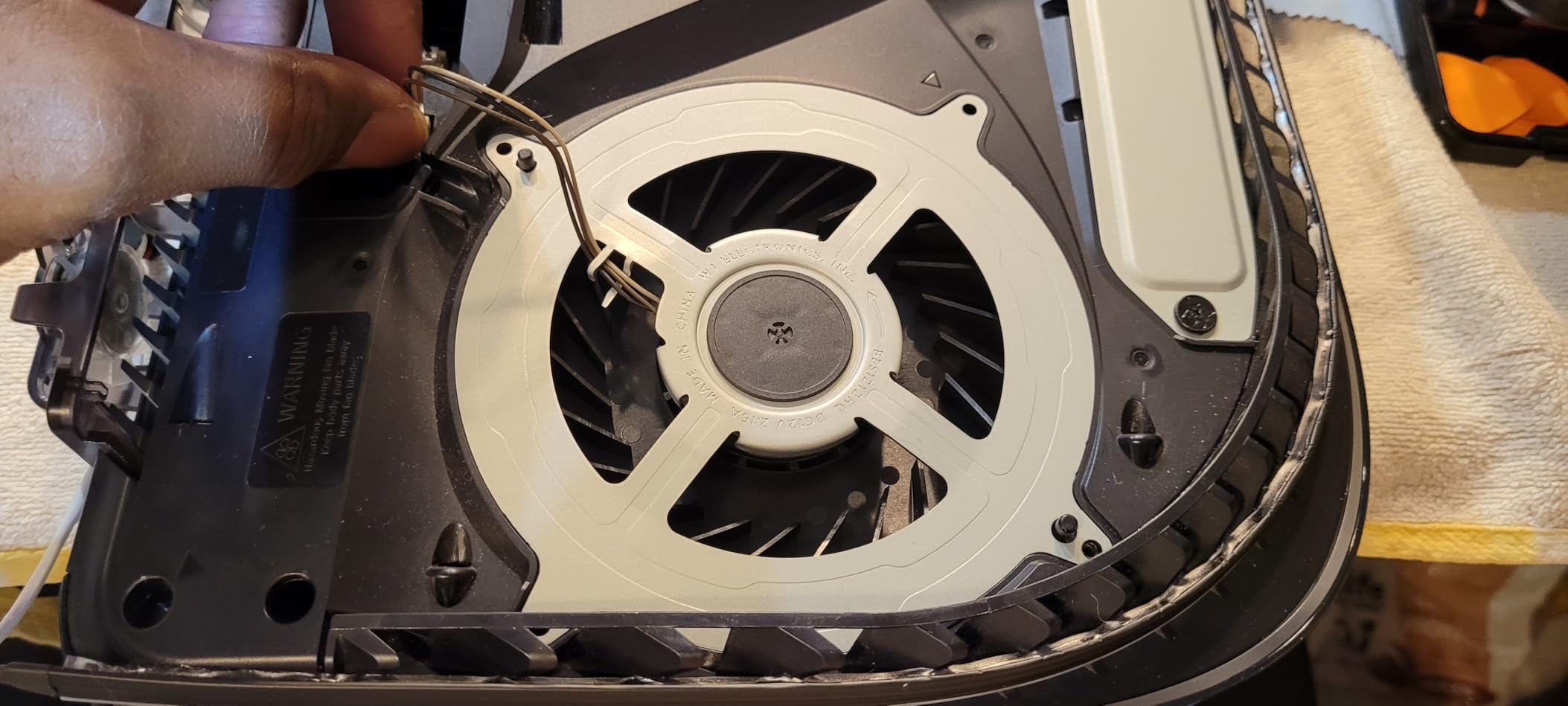 MPS5 Replacement of Internal Cooling Fan for Sony PS5 Cooling Fan PlayStation 5 PS5 Series 23 Blades 12V 2.15A Silence Cooler PS5 CPU Cooling Fan (with T8 Screwdriver Accessories) customer photo 1