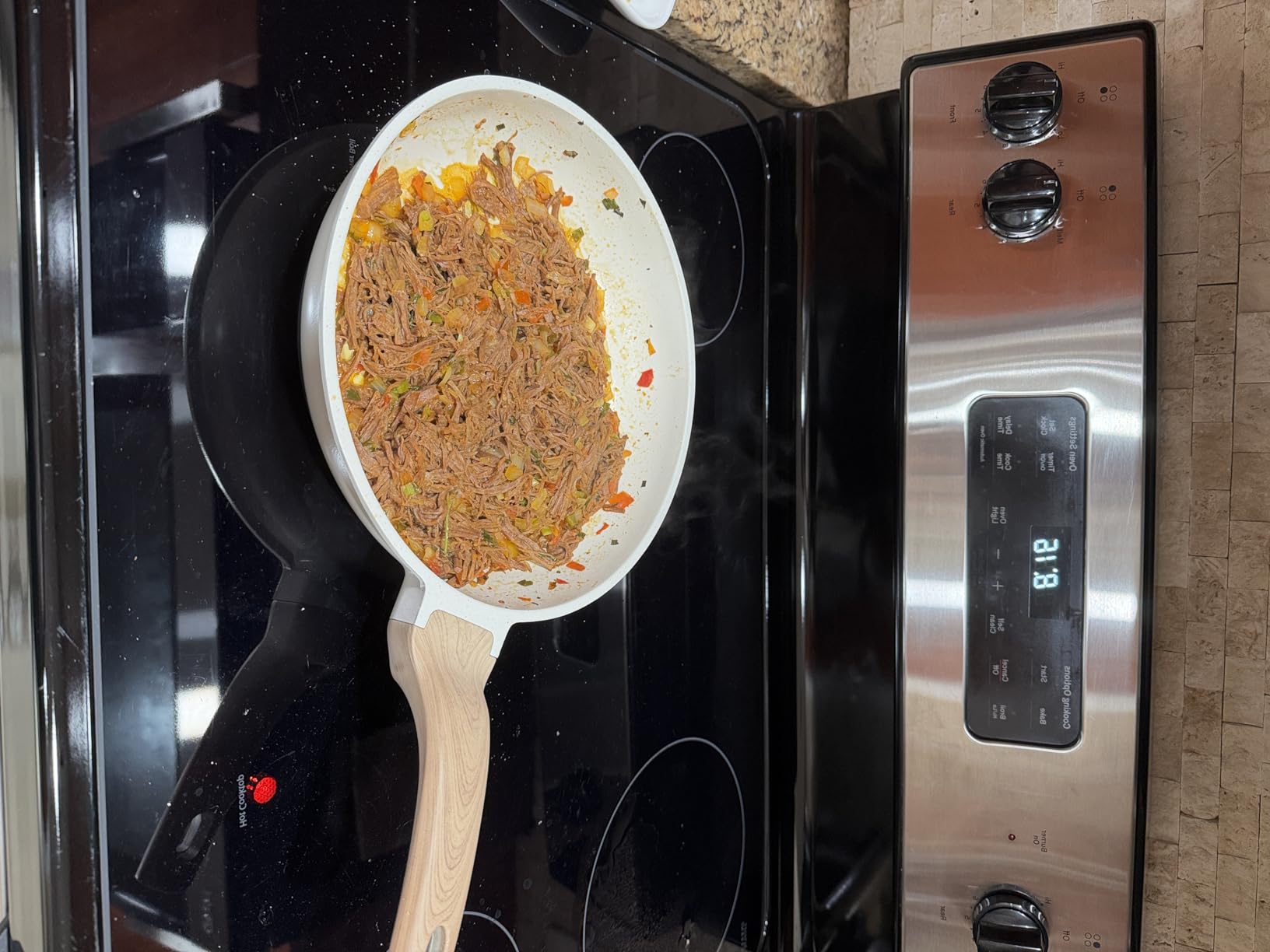 CAROTE 14 Pcs Pots and Pans Set Nonstick, Cookware Set Kitchen Cooking Set with Utensil and Pan Protectors customer photo 1