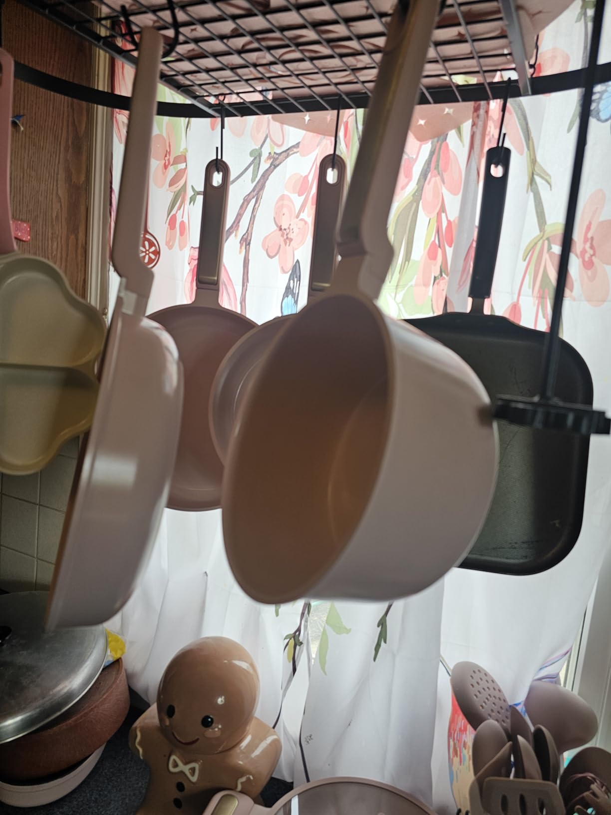 CAROTE 14 Pcs Pots and Pans Set Nonstick, Cookware Set Kitchen Cooking Set with Utensil and Pan Protectors customer photo 2