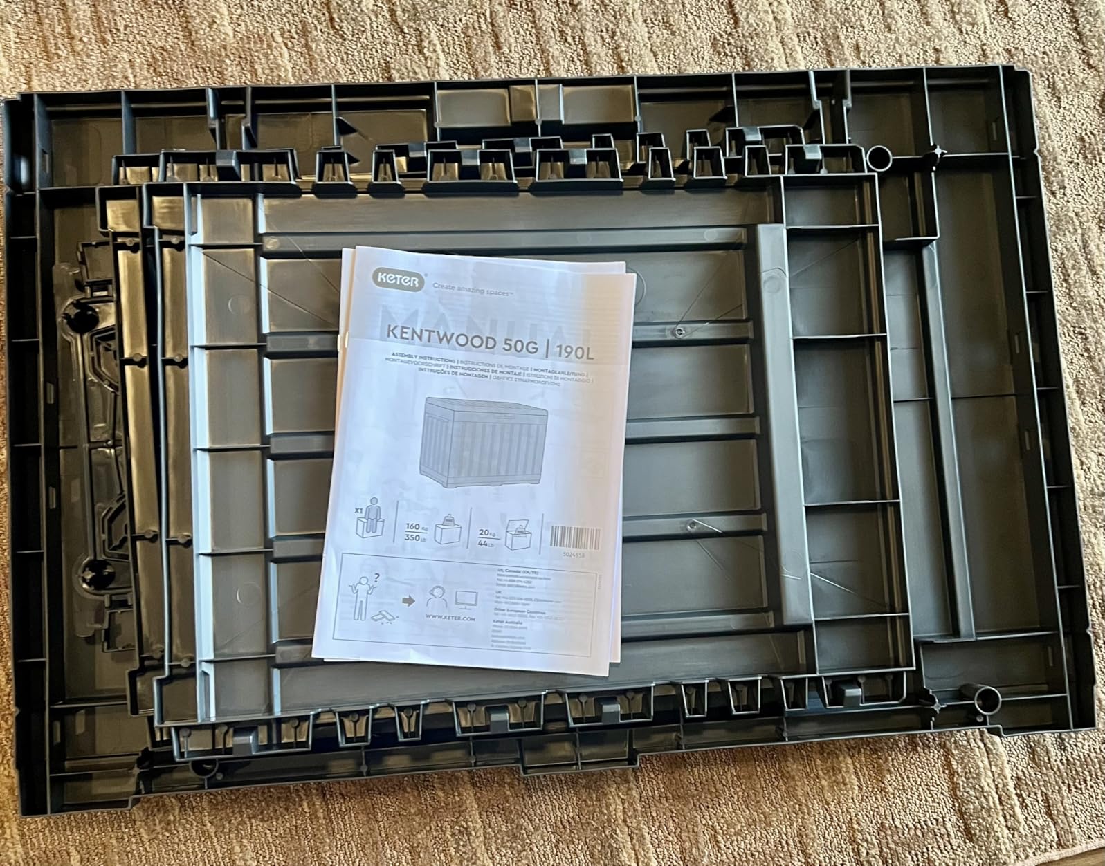 Keter Kentwood 50 Gallon Resin Deck Box for Outdoor Storage - Weather‑Resistant Balcony & Patio Box for Cushions, Throw Pillows & Garden Tools, Brown customer photo 2