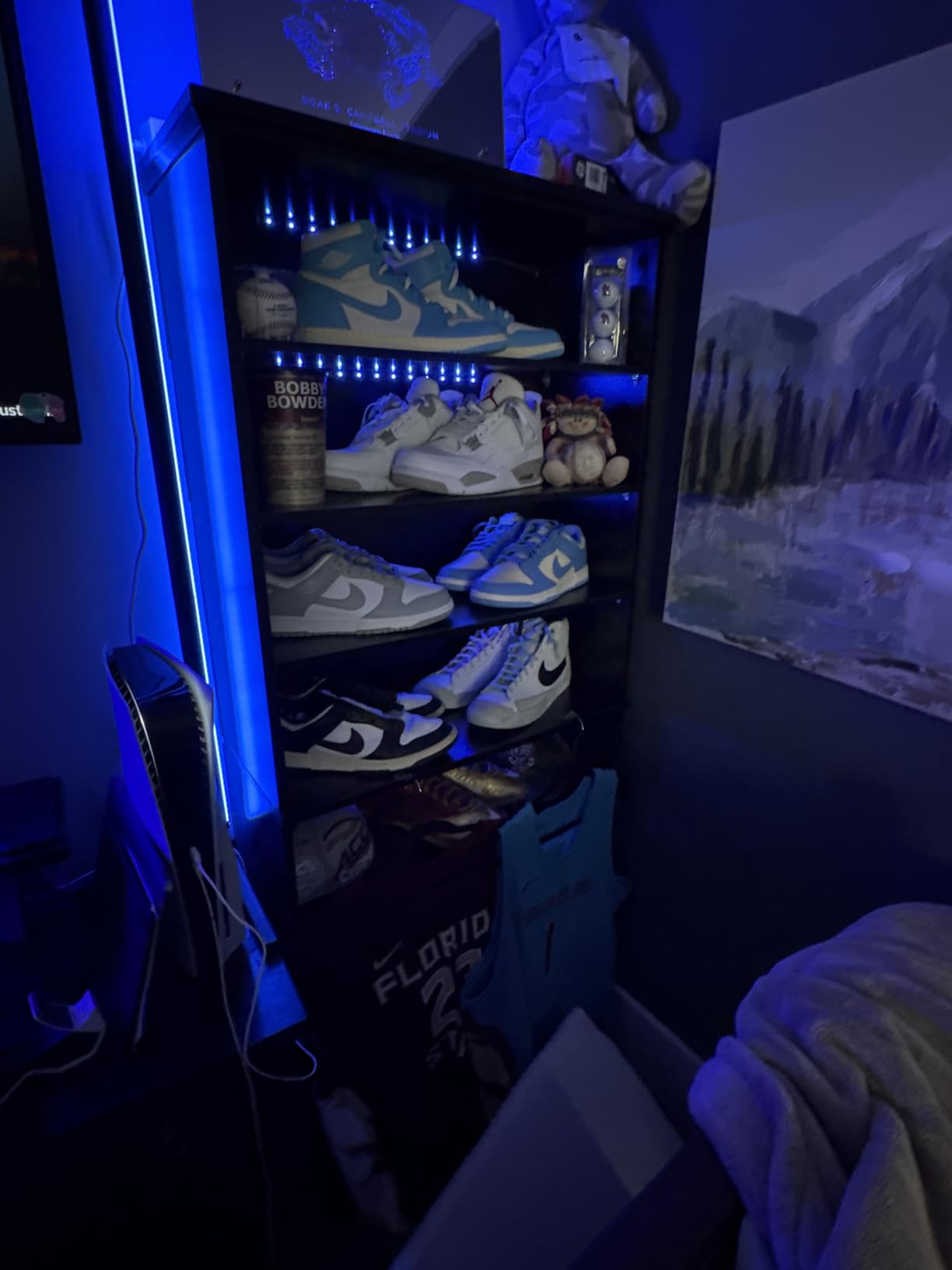 LITTLE TREE 69-Inch Tall Shoe Cabinet with LED Light Strip & Adjustable Shelves, White Wooden 8-Tier Shoes Display Cabinet for 26 Pairs, Freestanding Modern Shoe Cabinet for Entryway customer photo 1