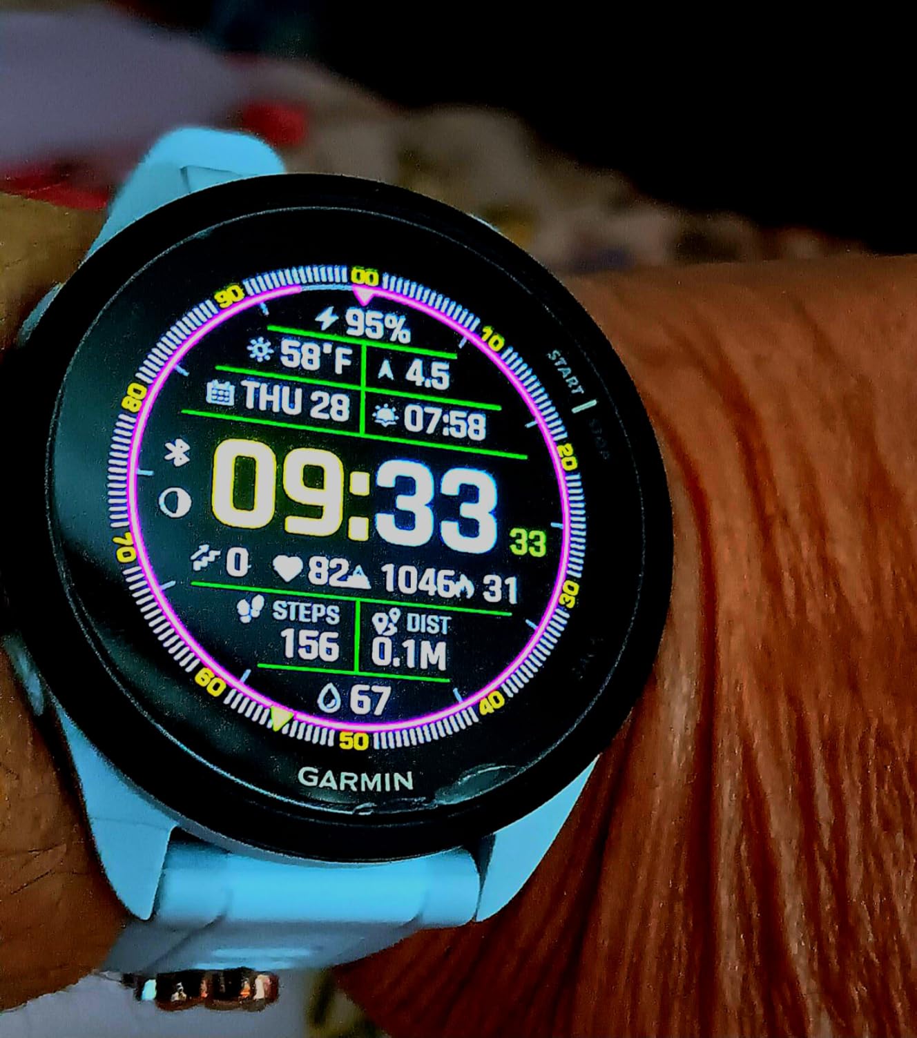 Garmin Forerunner 165, Running Smartwatch, Colorful AMOLED Display, Training Metrics and Recovery Insights, Whitestone customer photo 2